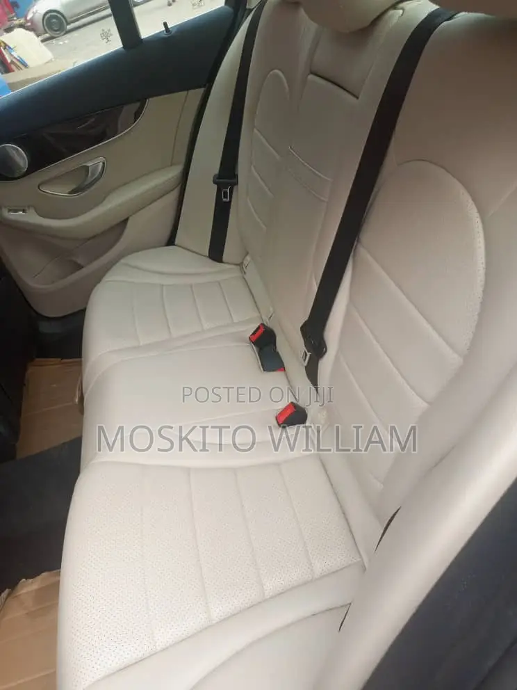 Mercedes-Benz C300 Base 4Matic Sedan AWD (2.0L 4cyl 7A) 2016 Black
