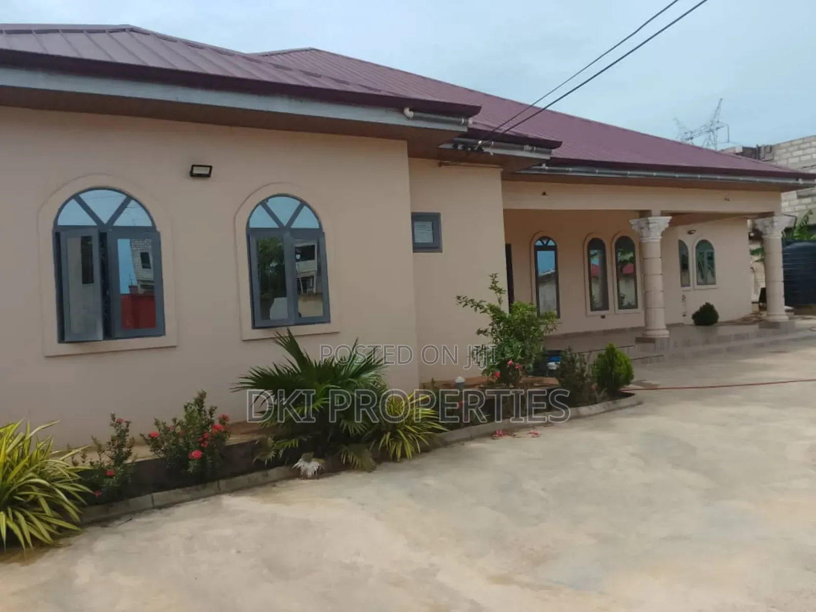 5bdrm House in Dki Properties, Amrahia for rent