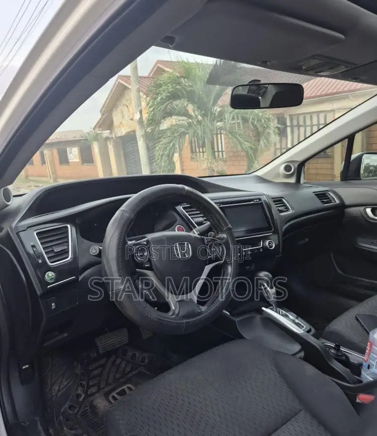 Honda Civic 2015 White
