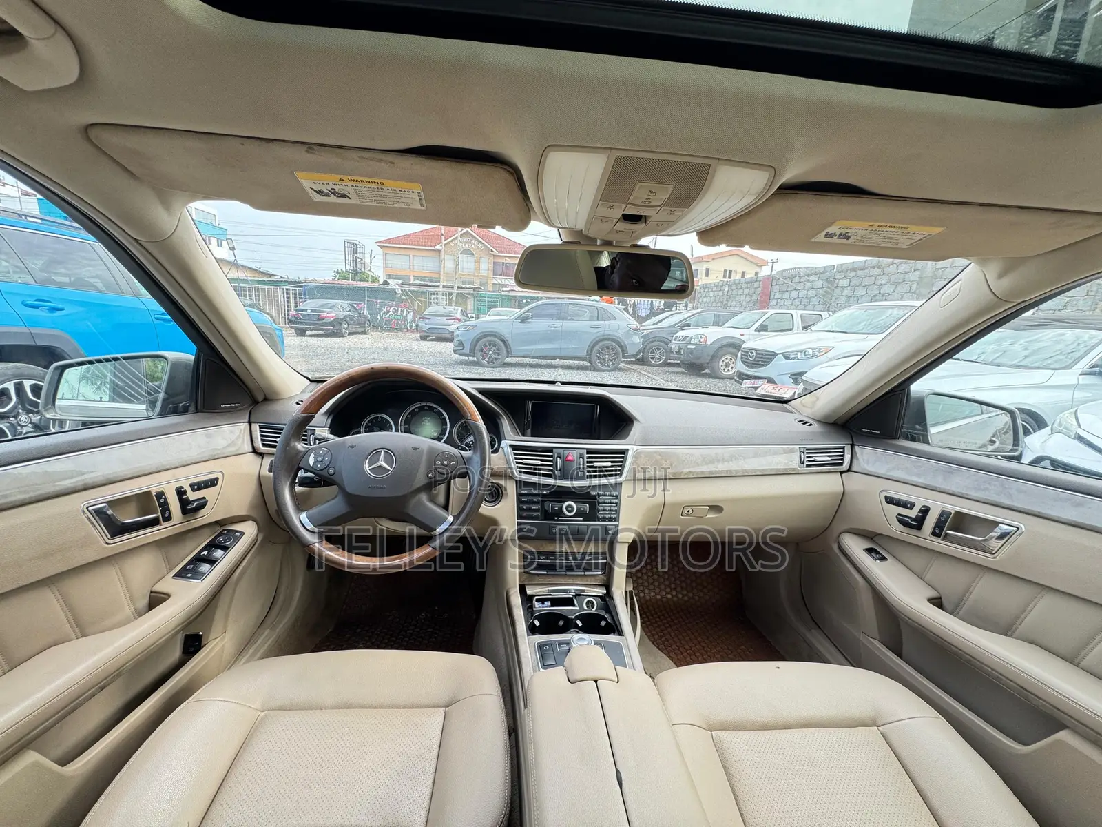 Mercedes-Benz E350 Base 4Matic Wagon AWD (3.5L 6cyl 7A) 2011 Brown