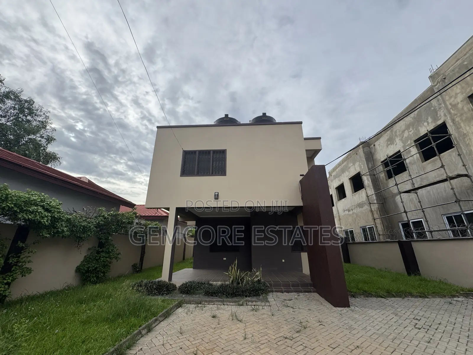 4bdrm House in Adjiringanor, Adjiriganor for rent