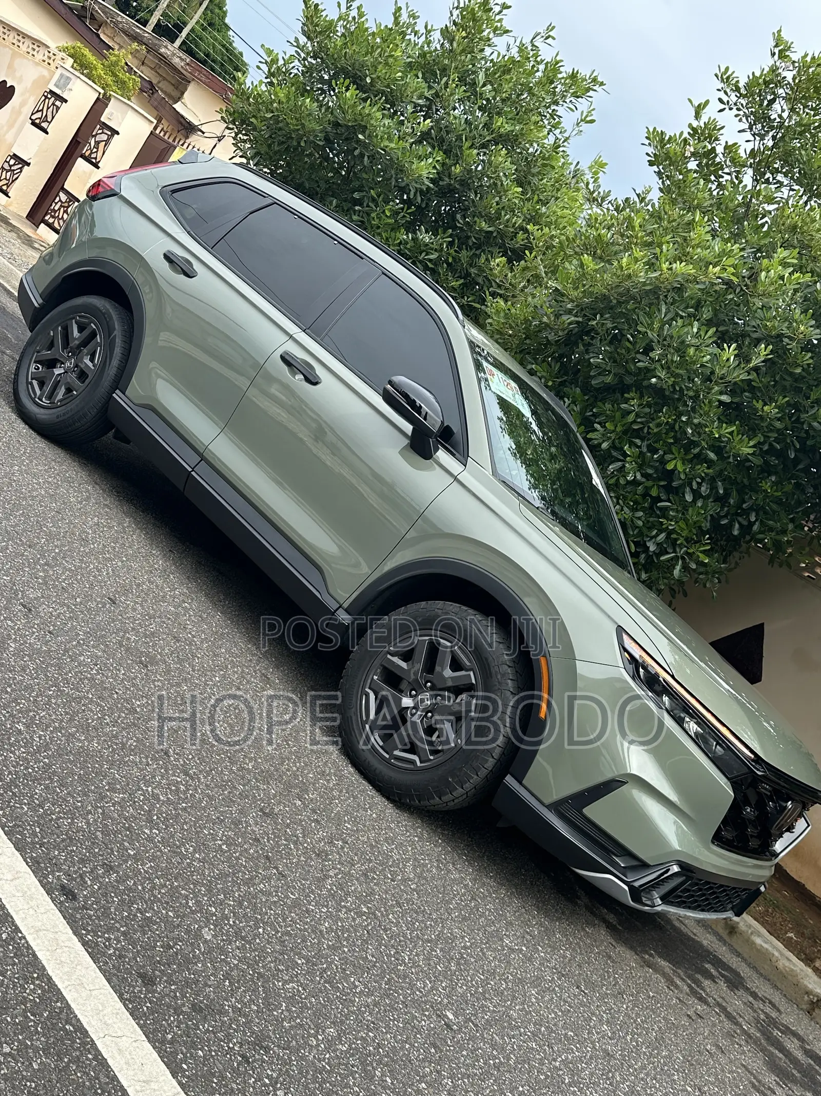 Honda CR-V TrailSport Hybrid AWD 2026 Gray