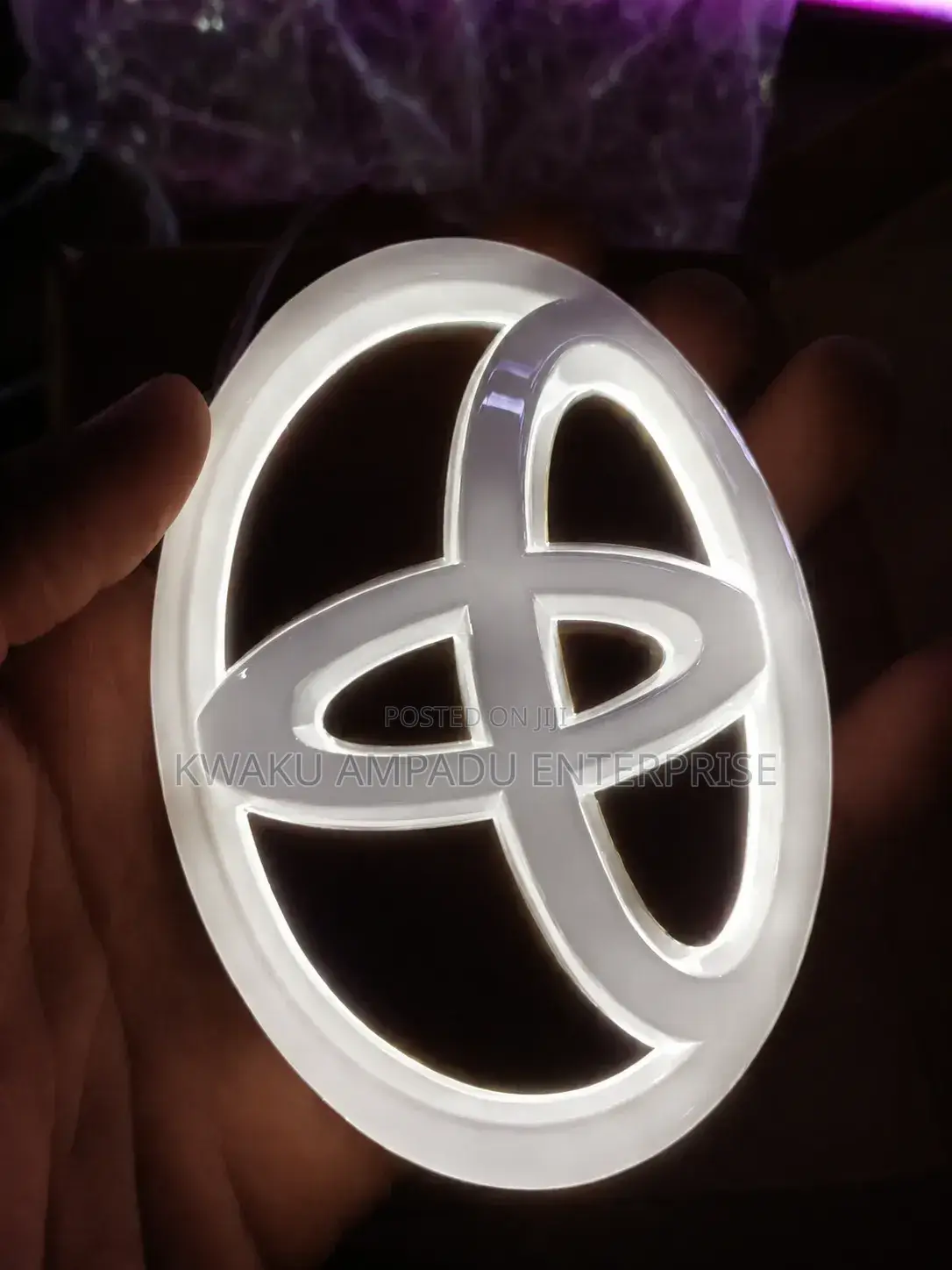Toyota Led Emblem