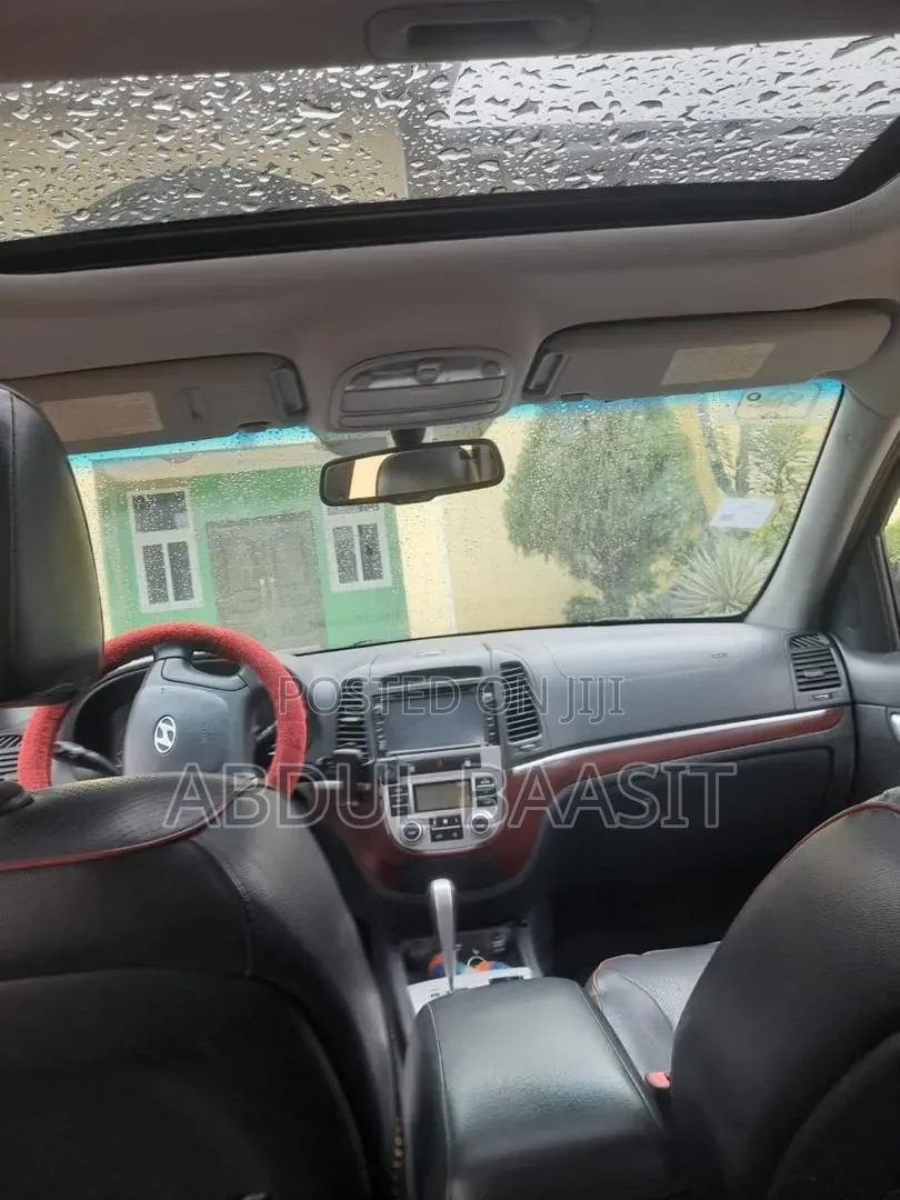 Hyundai Santa Fe Limited 2010 Black