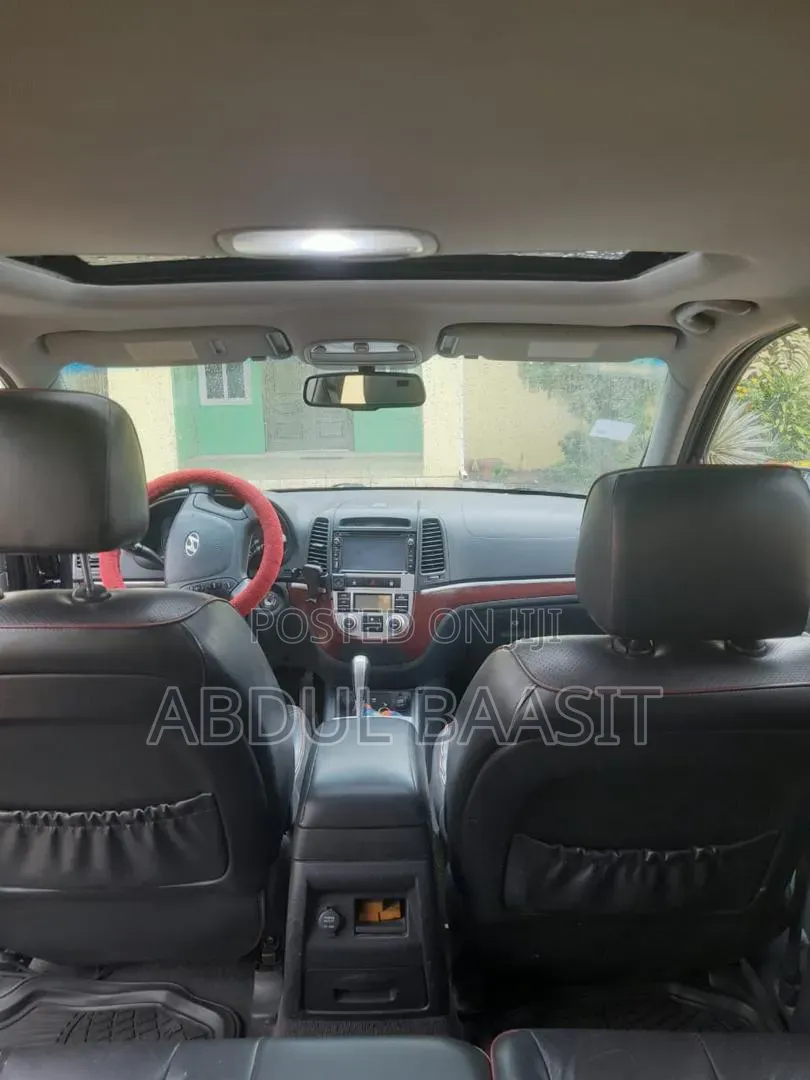 Hyundai Santa Fe Limited 2010 Black