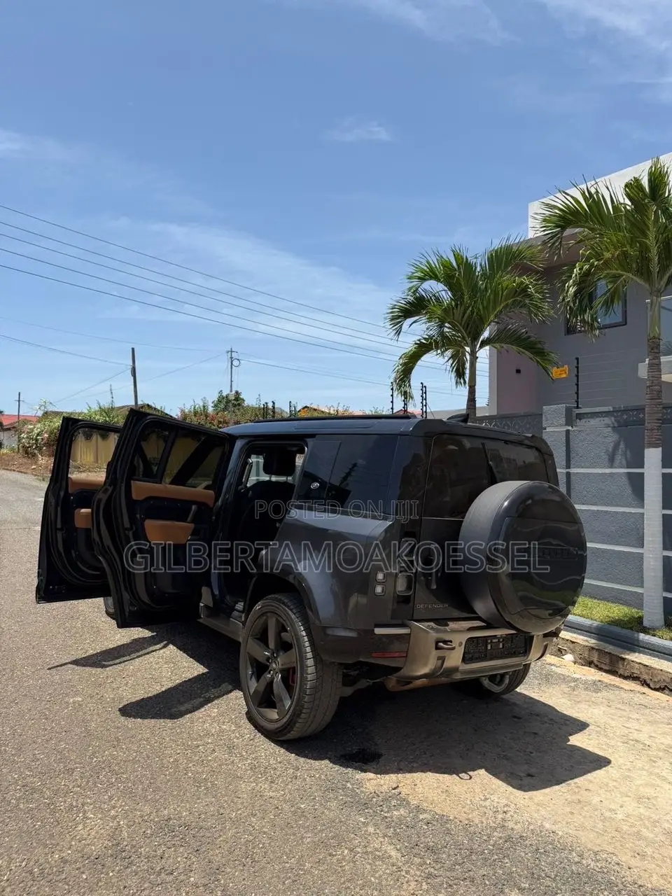 Land Rover Discovery Sport 2024 Gray