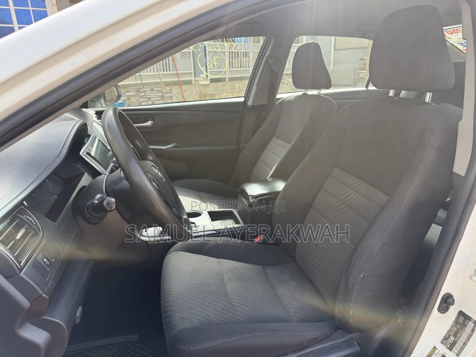 Toyota Camry 2017 White