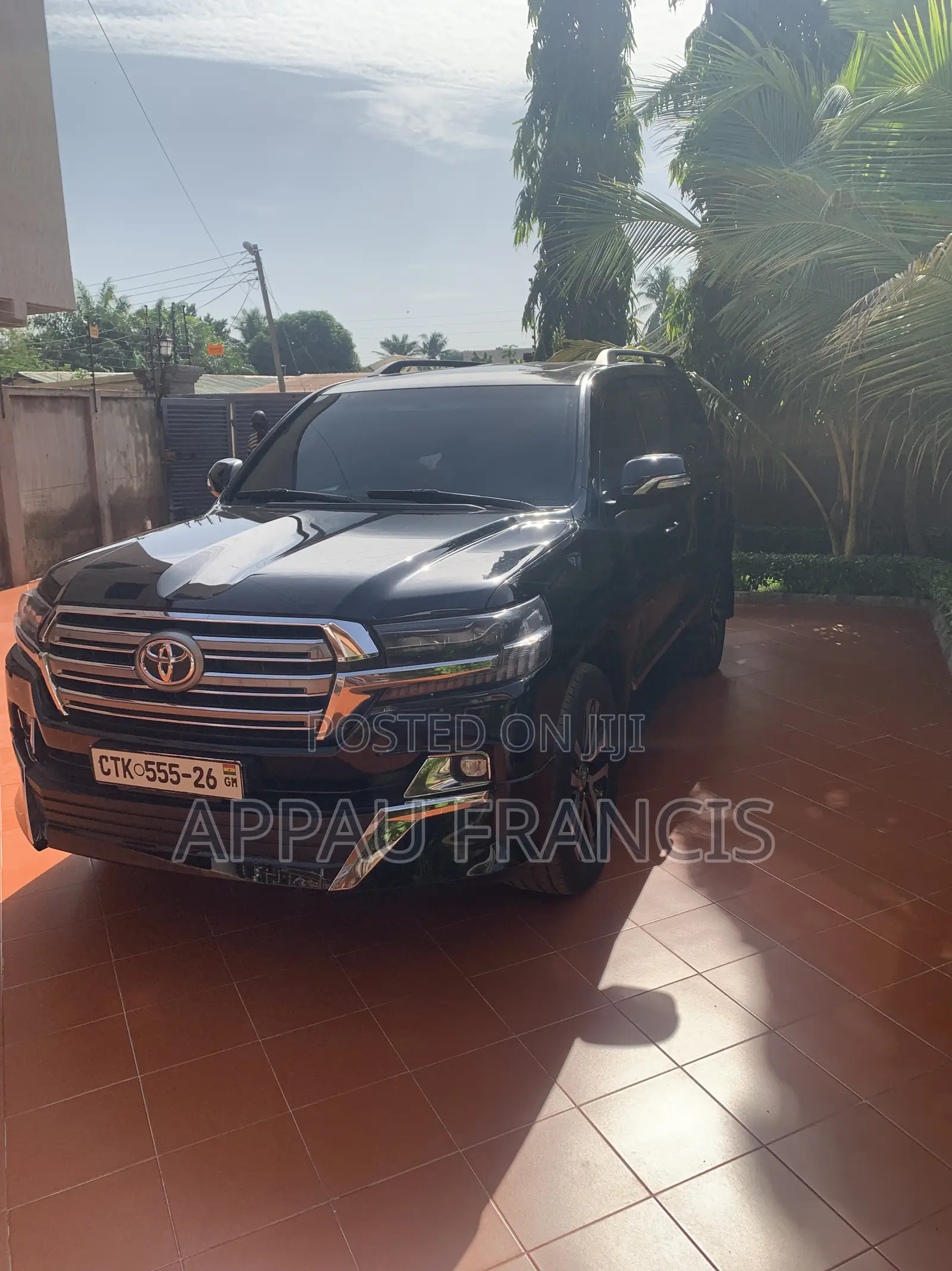Toyota Land Cruiser 4.6 V8 GXR 2017 Black