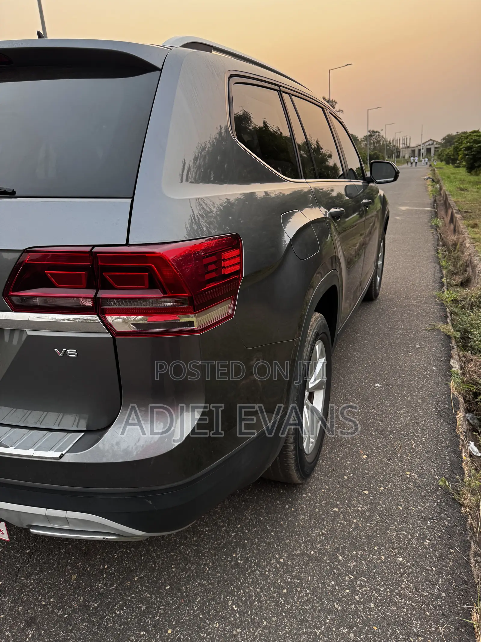 Volkswagen Atlas SE 2019 Gray