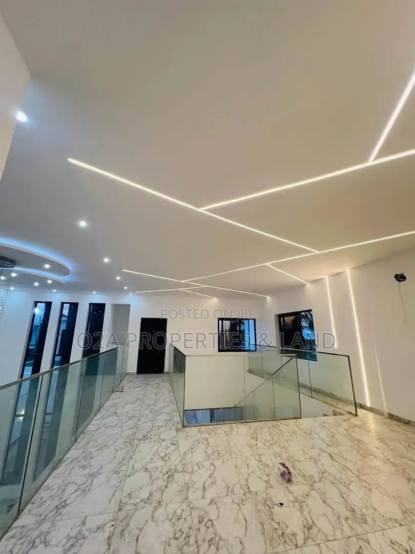 4bdrm House in School Junction for rent