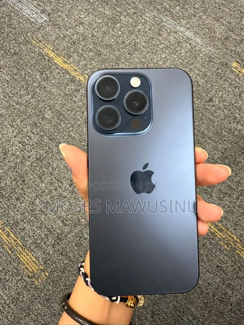 Apple iPhone 15 Pro Max 512 GB Gray