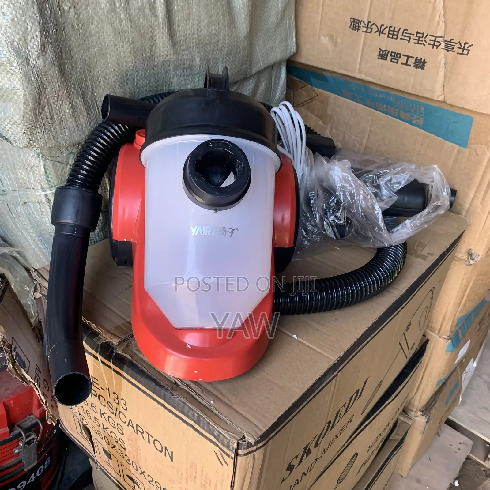 Electric Vacuum Cleaner Wet and Dry -1000w