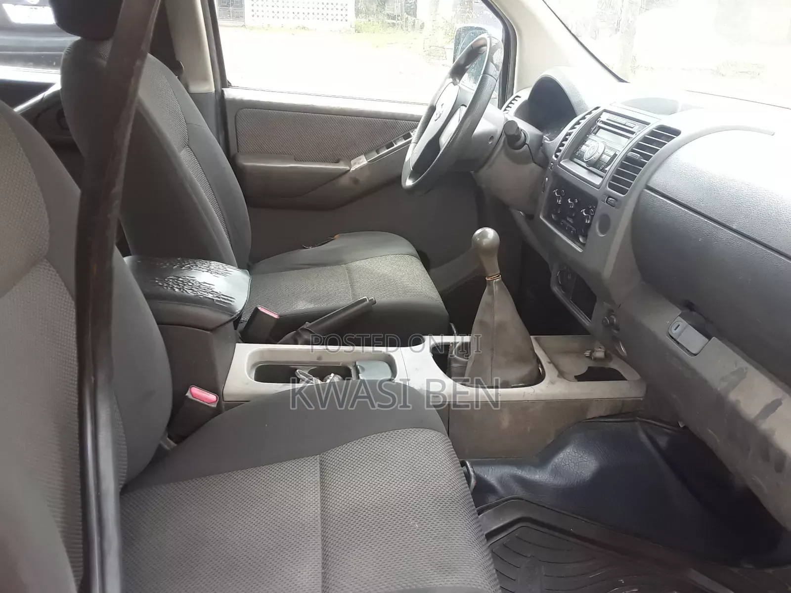 Nissan Navara 2009 Gold
