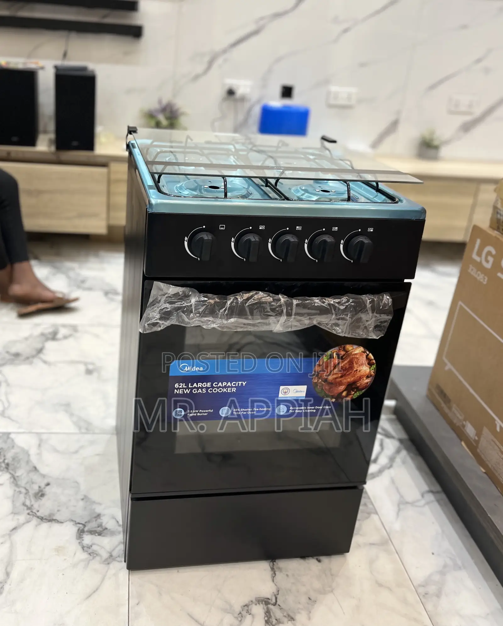 Adorable Midea Glass Lid 4 Gas Burner With Grill(50x50cm) 