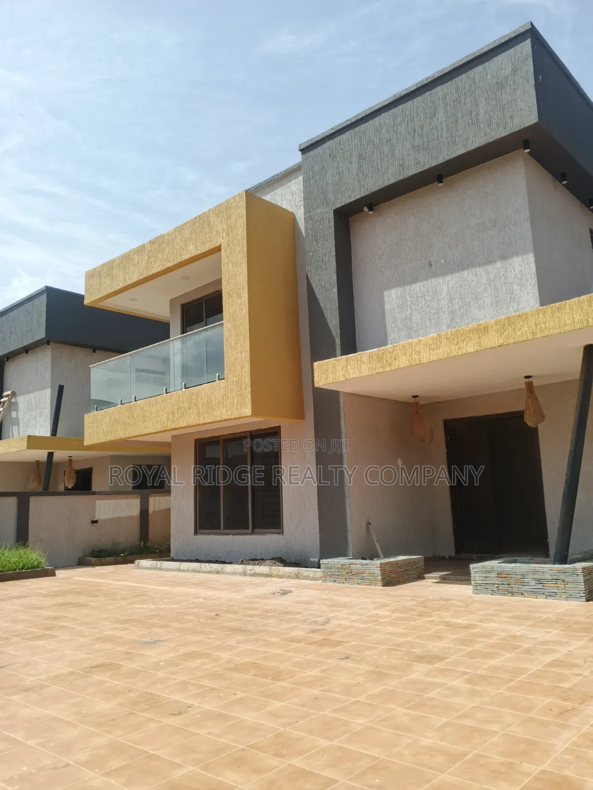 3bdrm House in Burma Hills Close To, Accra Metropolitan for rent