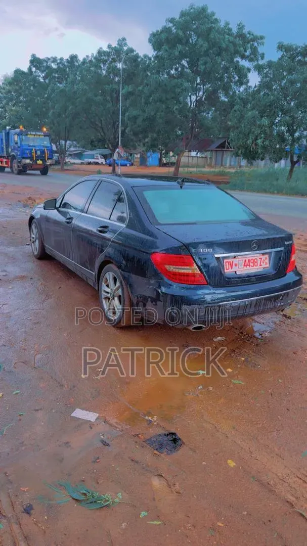 Mercedes-Benz C300 Sport 4Matic Sedan AWD (3.5L 6cyl 7A) 2013 Blue