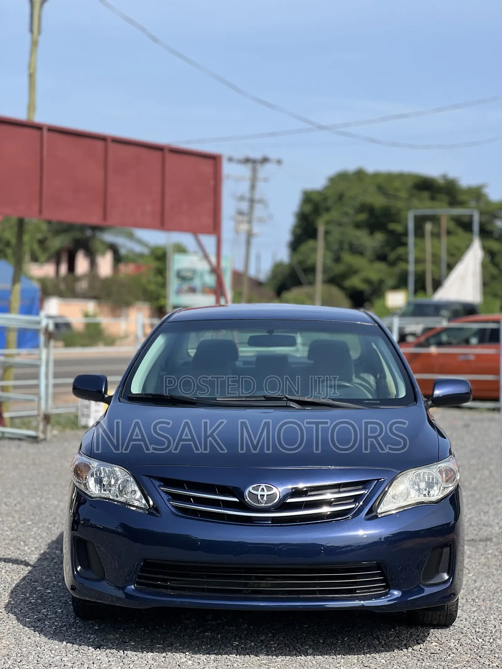 Toyota Corolla LE 4dr Sedan (1.8L 4cyl 4A) 2013 Blue