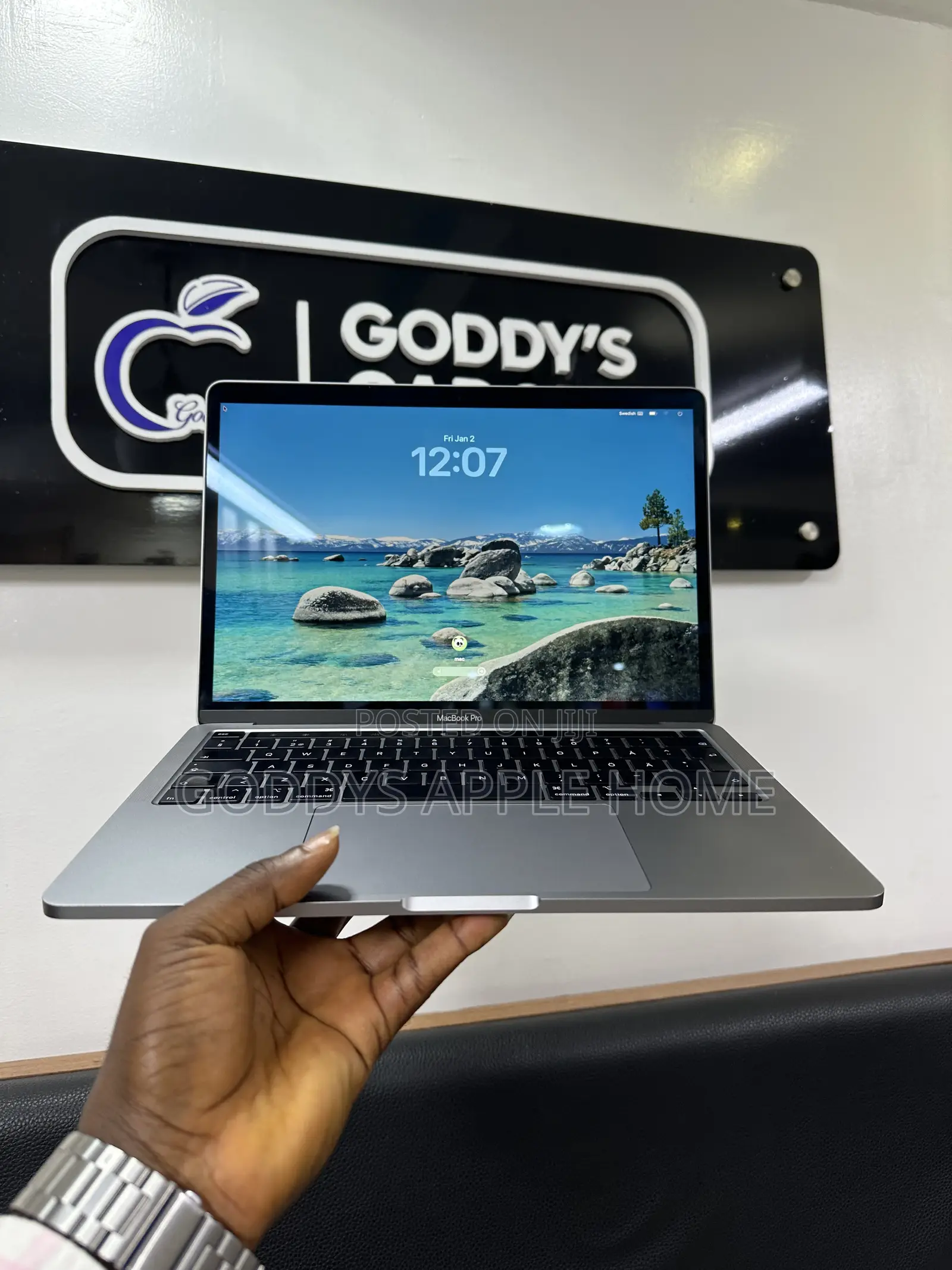 Laptop Apple MacBook Pro 2020 16GB Intel Core i5 SSD 512GB