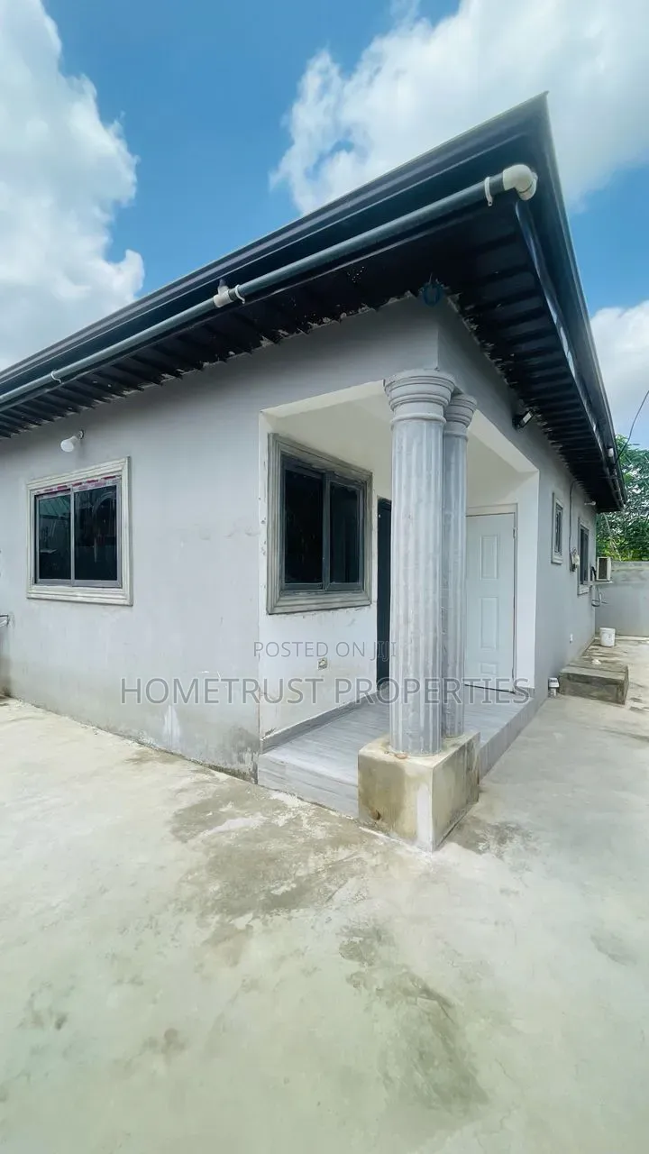 3bdrm House in Amasaman Wachild for sale