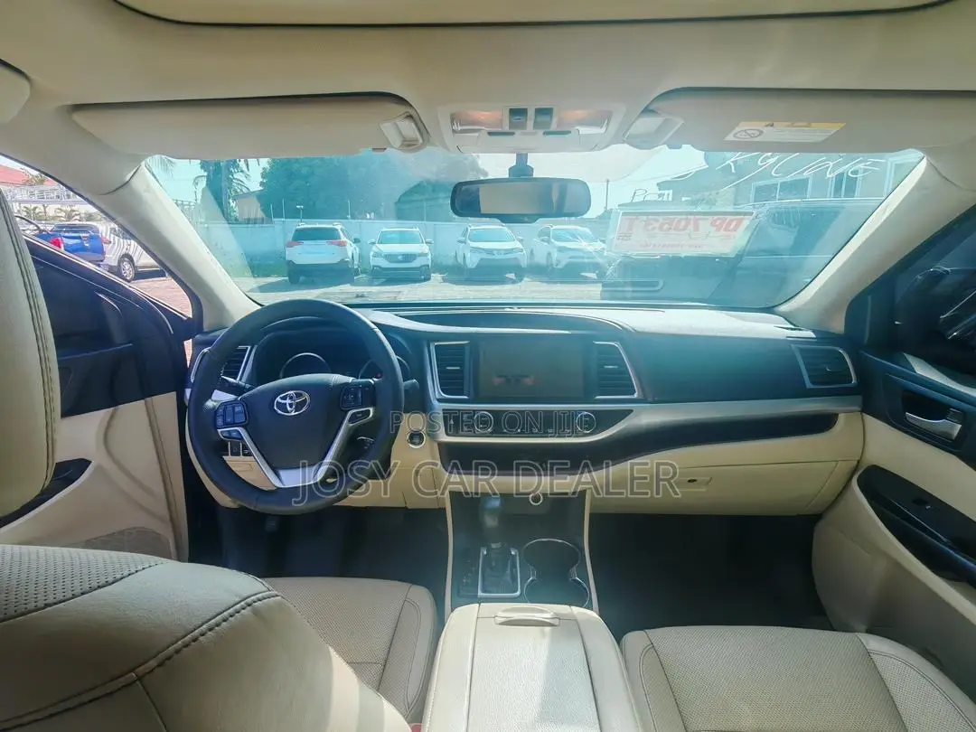 Toyota Highlander 2017 Black