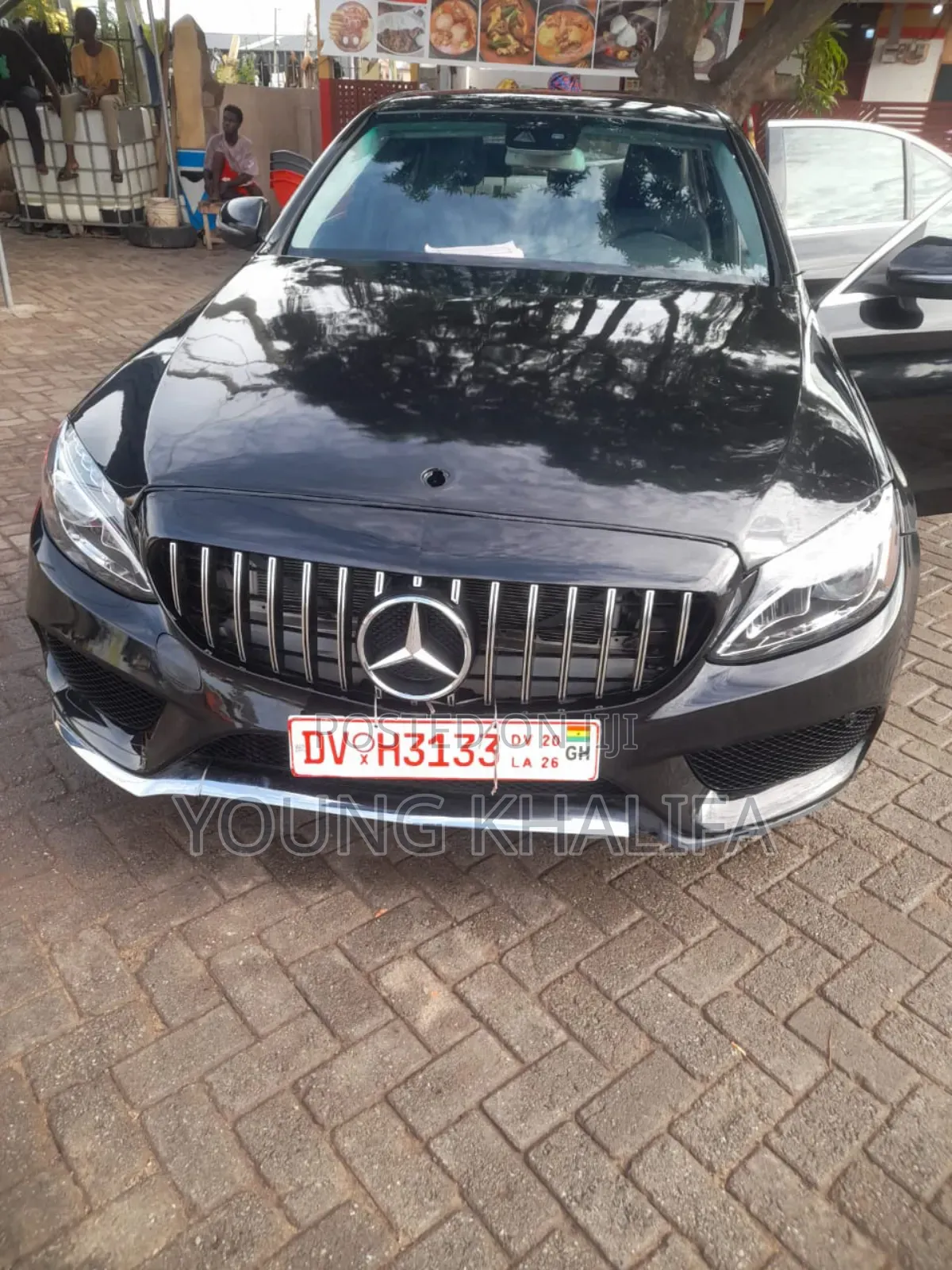 Mercedes-Benz C300 2017 Black
