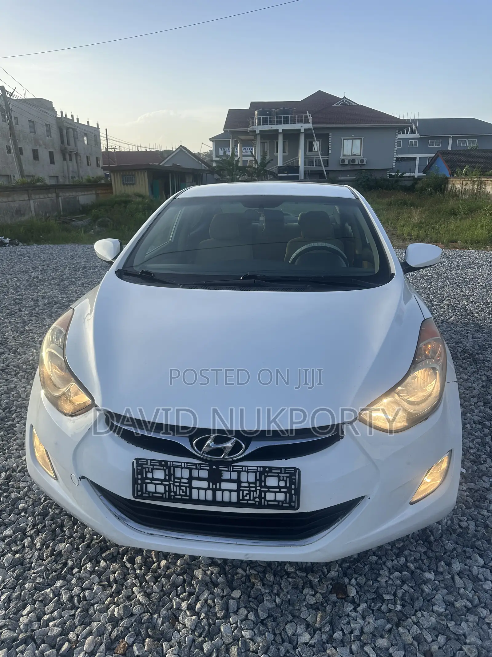 Hyundai Elantra 2013 White