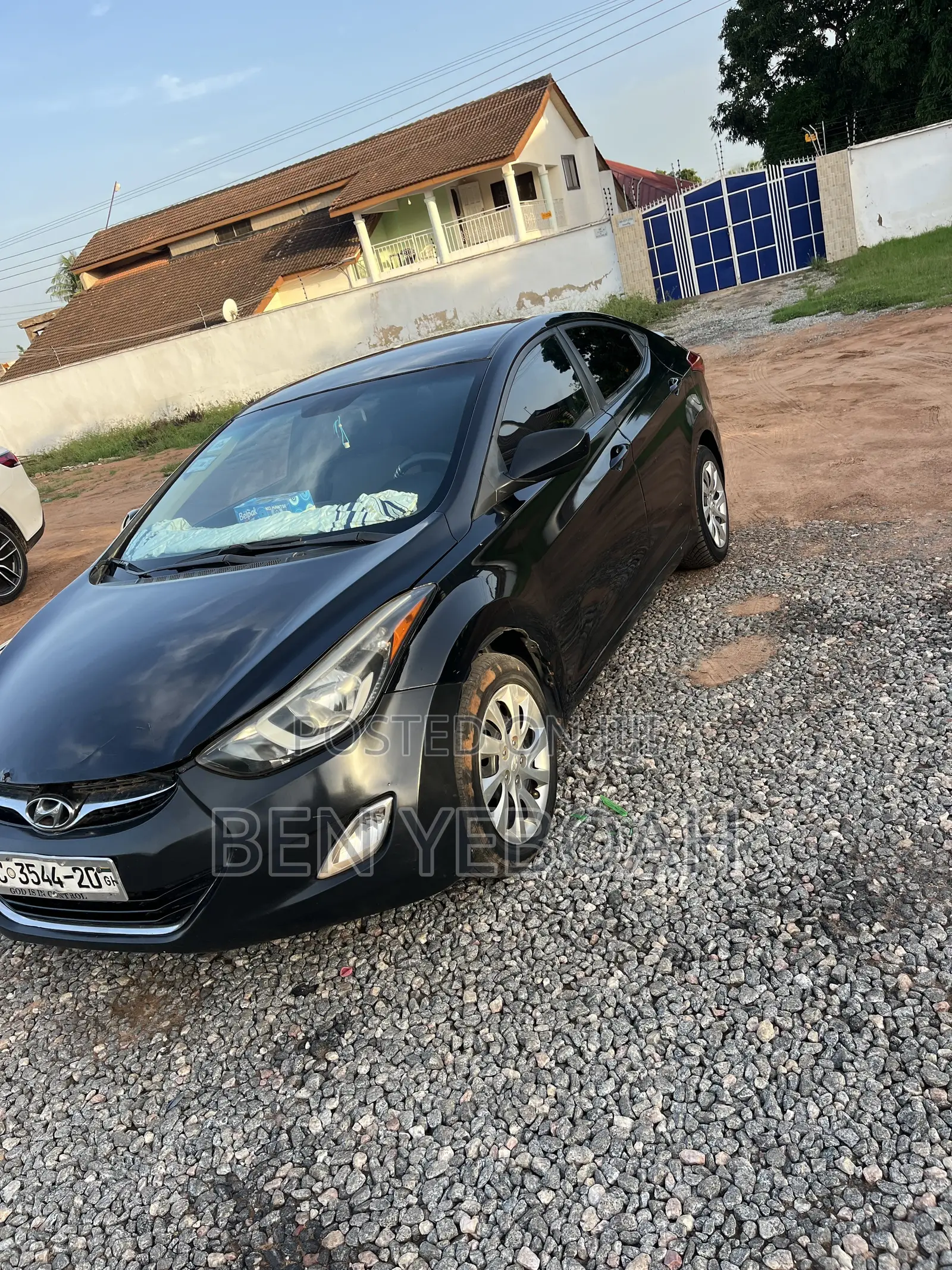 Hyundai Elantra GLS 2012 Black