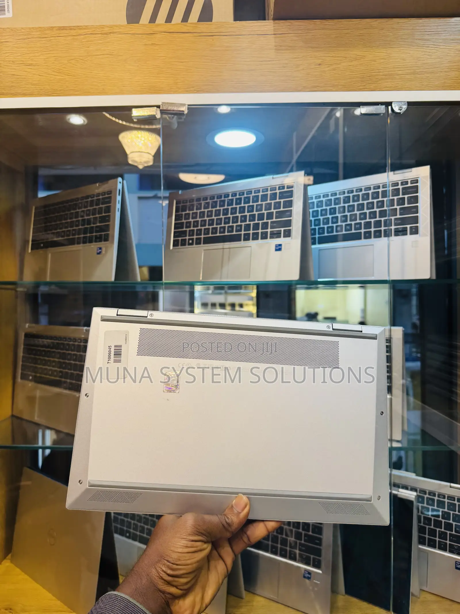 Laptop HP EliteBook x360 1040 G7 32GB Intel Core i7 SSD 512GB