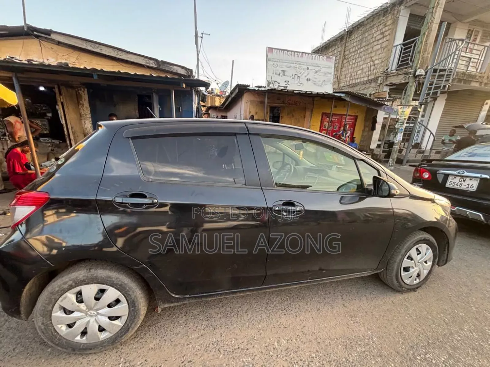 Toyota Vitz 1.3 AWD 3dr 2012 Black