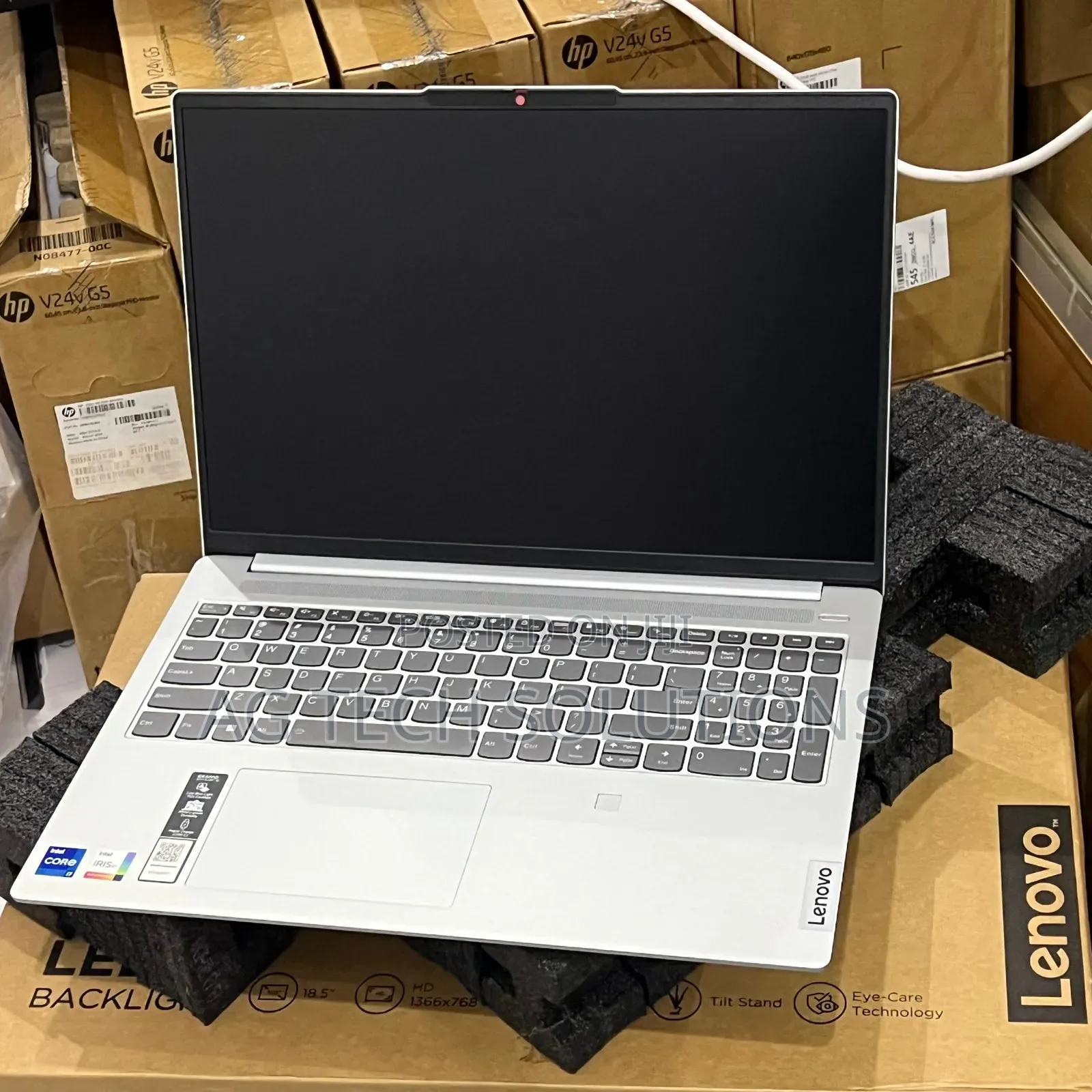 New Laptop Lenovo 16GB Intel Core i7 SSD 512GB