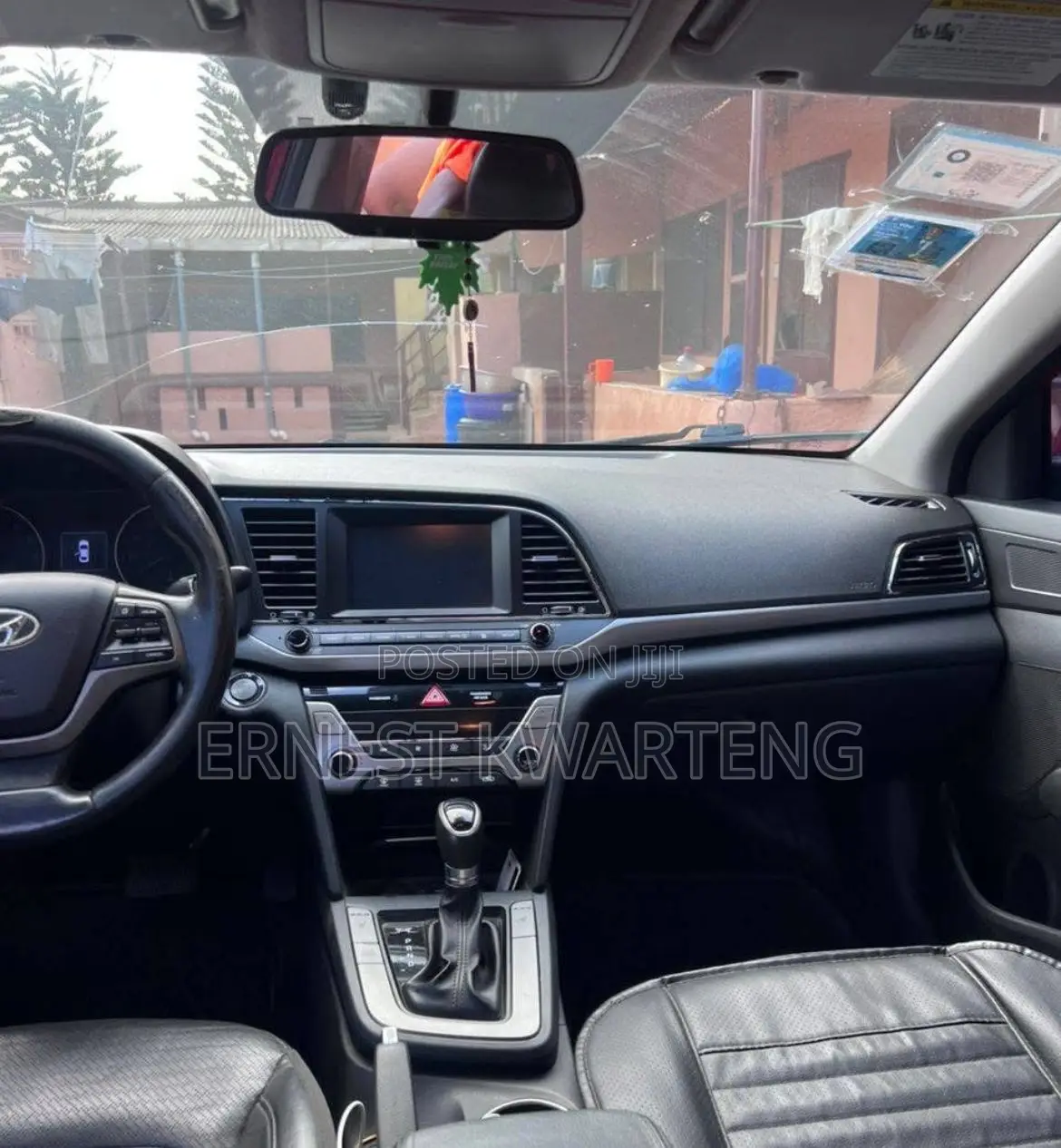 Hyundai Elantra 2017 Red
