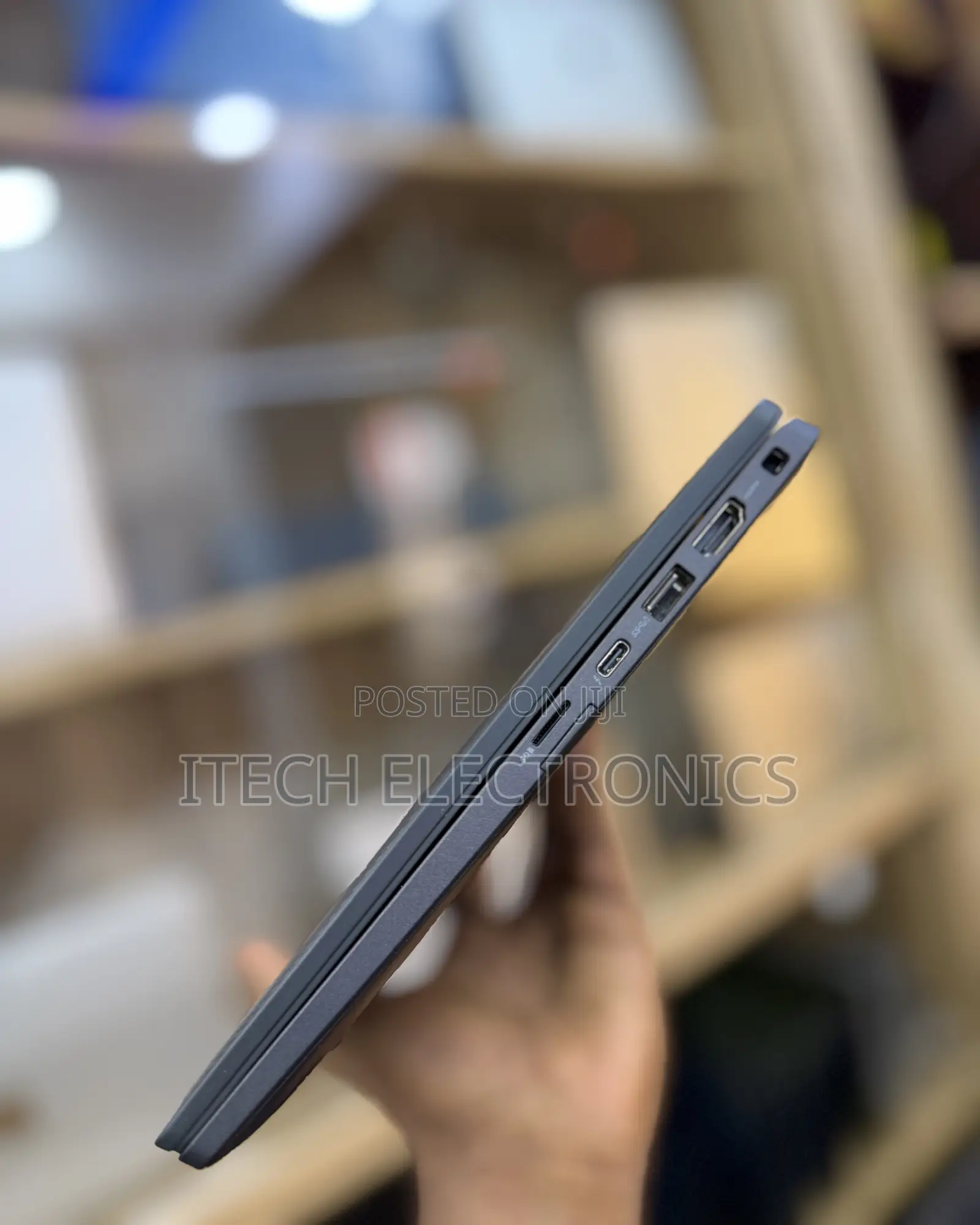 Laptop Dell Latitude 7420 32GB Intel Core i7 SSD 512GB