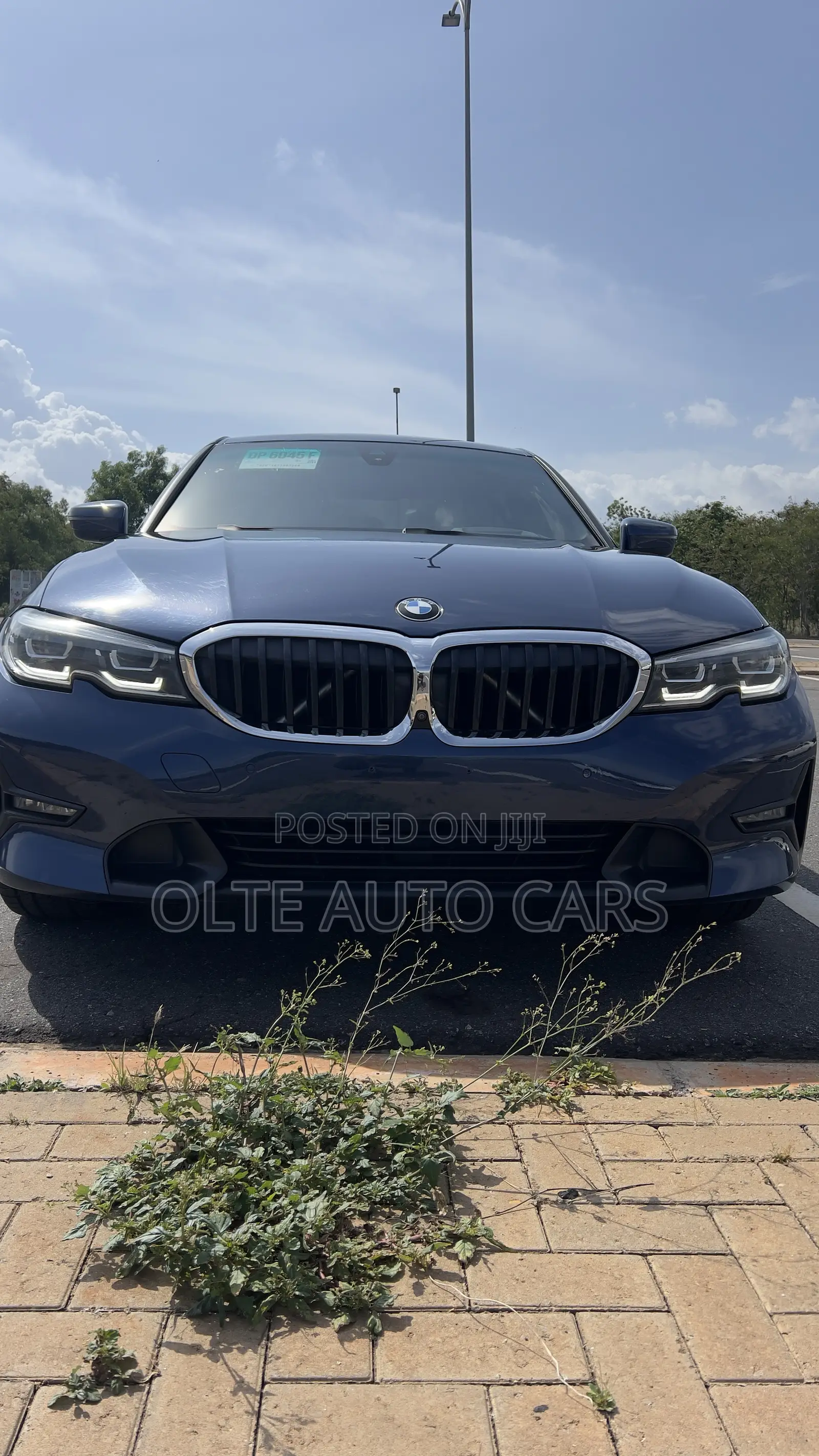 BMW 3 Series 330e Hybrid RWD 2021 Blue