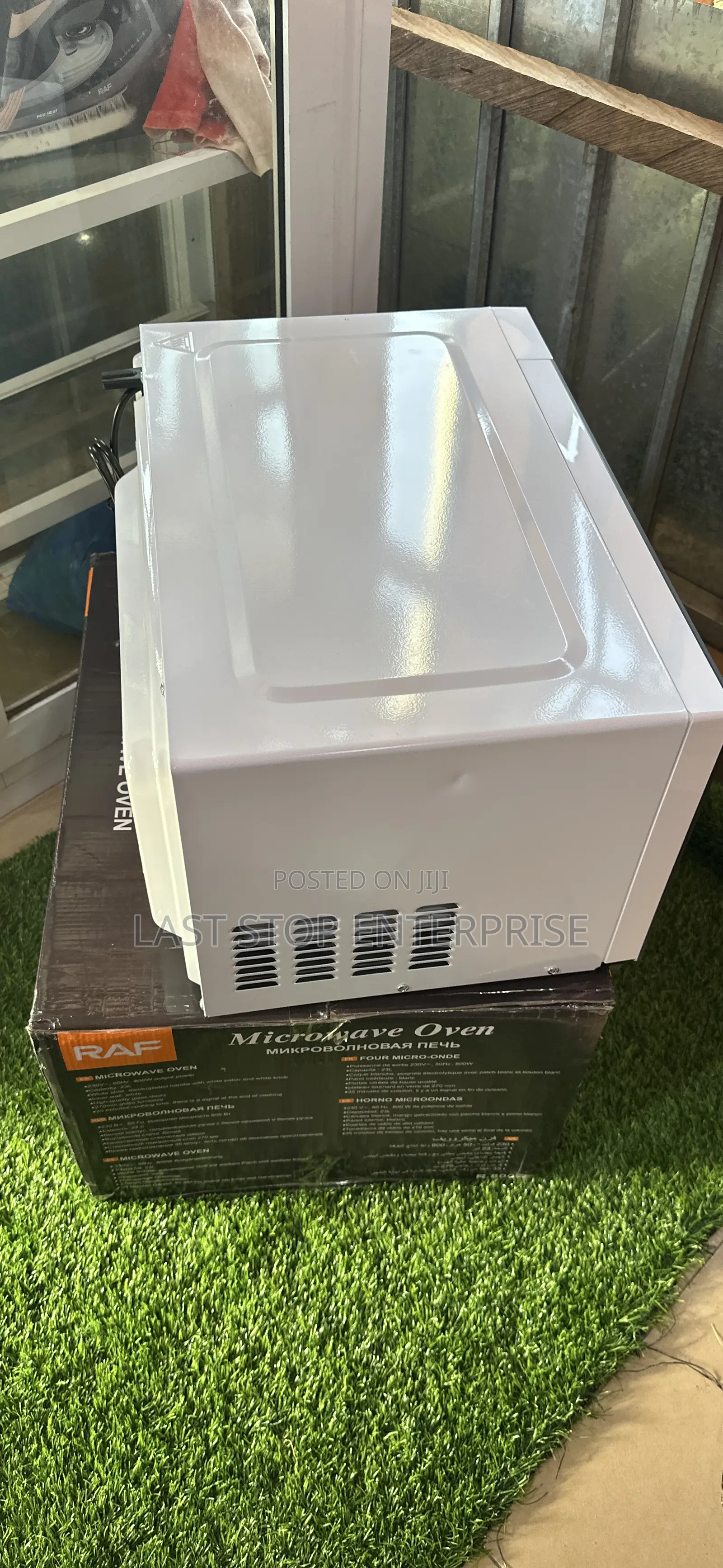 23 Litres Raf Microwave