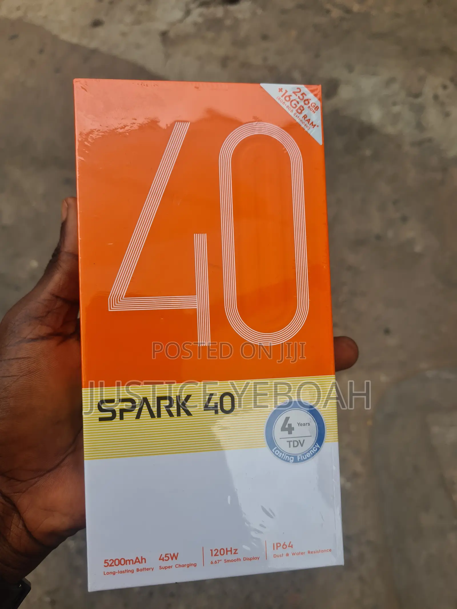 New Tecno Spark 40 256 GB Gray