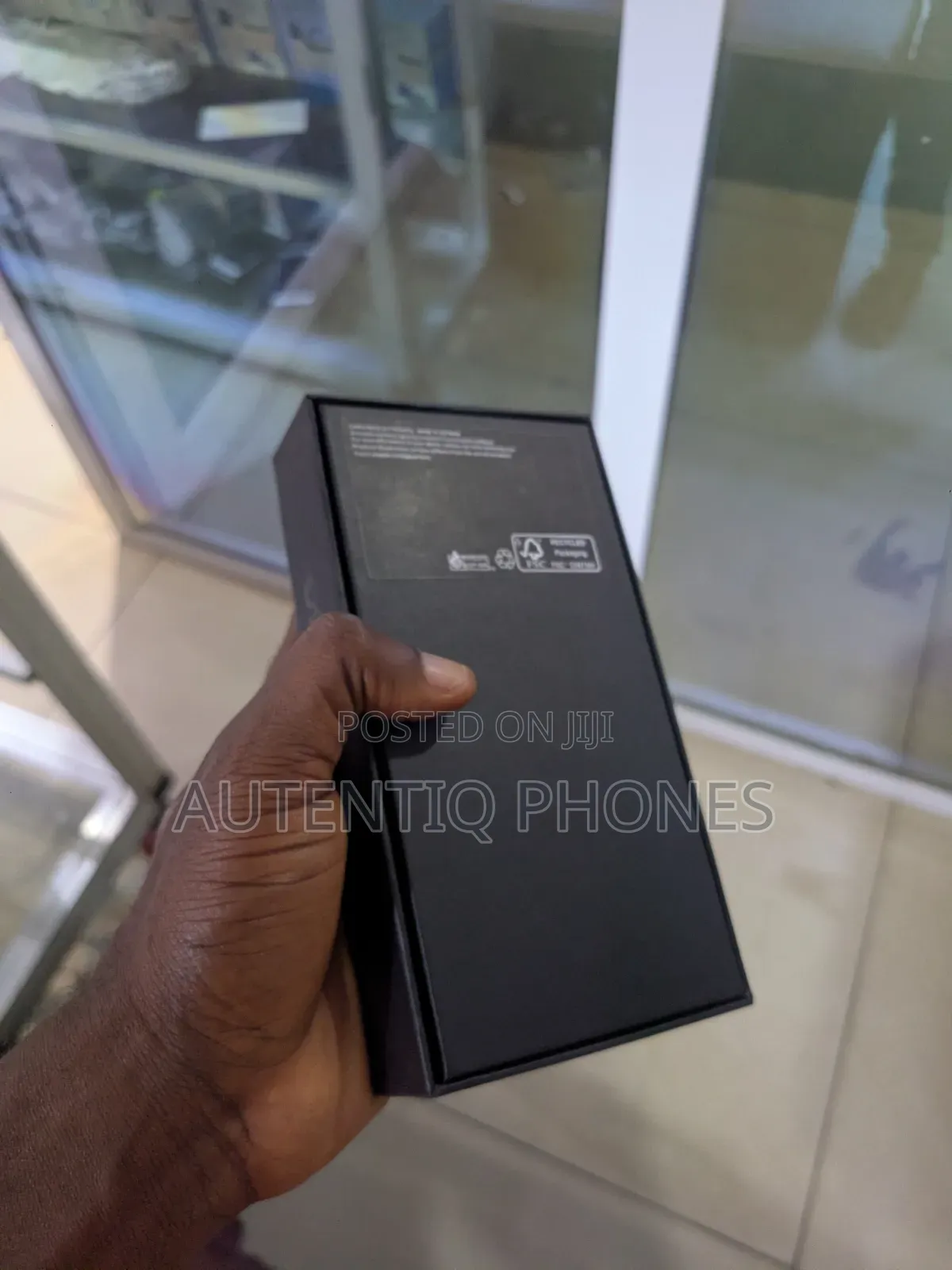 New Samsung Galaxy S21 5G 128 GB Black
