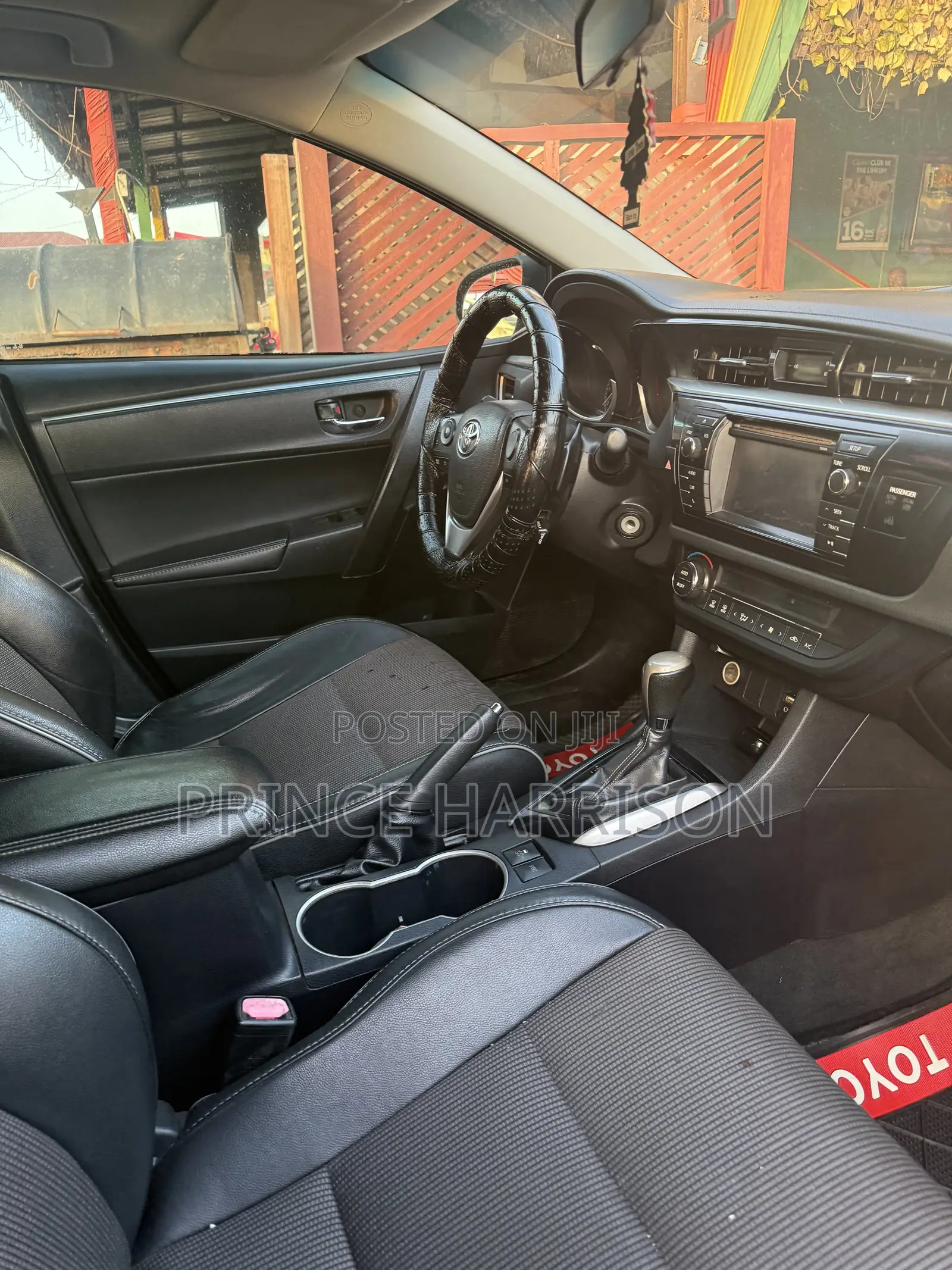 Toyota Corolla S 4dr Sedan (1.8L 4cyl CVT) 2016 Black