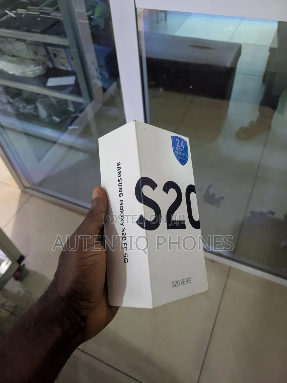 New Samsung Galaxy S20 FE 5G 128 GB Black