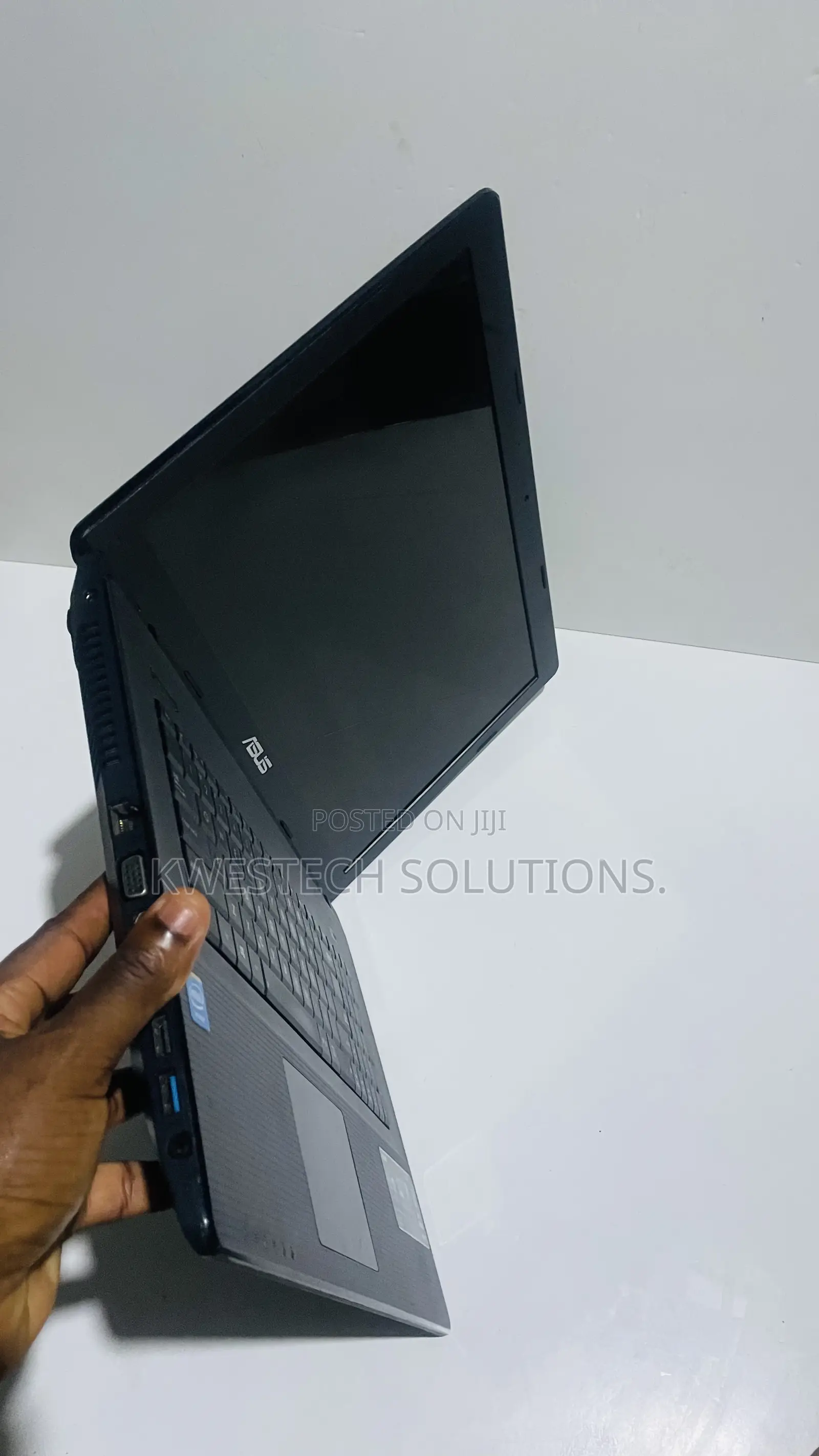 Laptop Asus K75DE 4GB Intel Pentium HDD 160GB