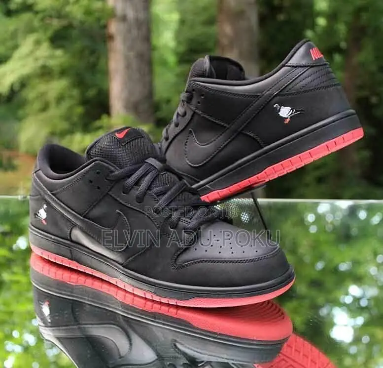 Jeff Staple Nike Dunk Low Pro Sb “ Black Pigeon “ Sneaker