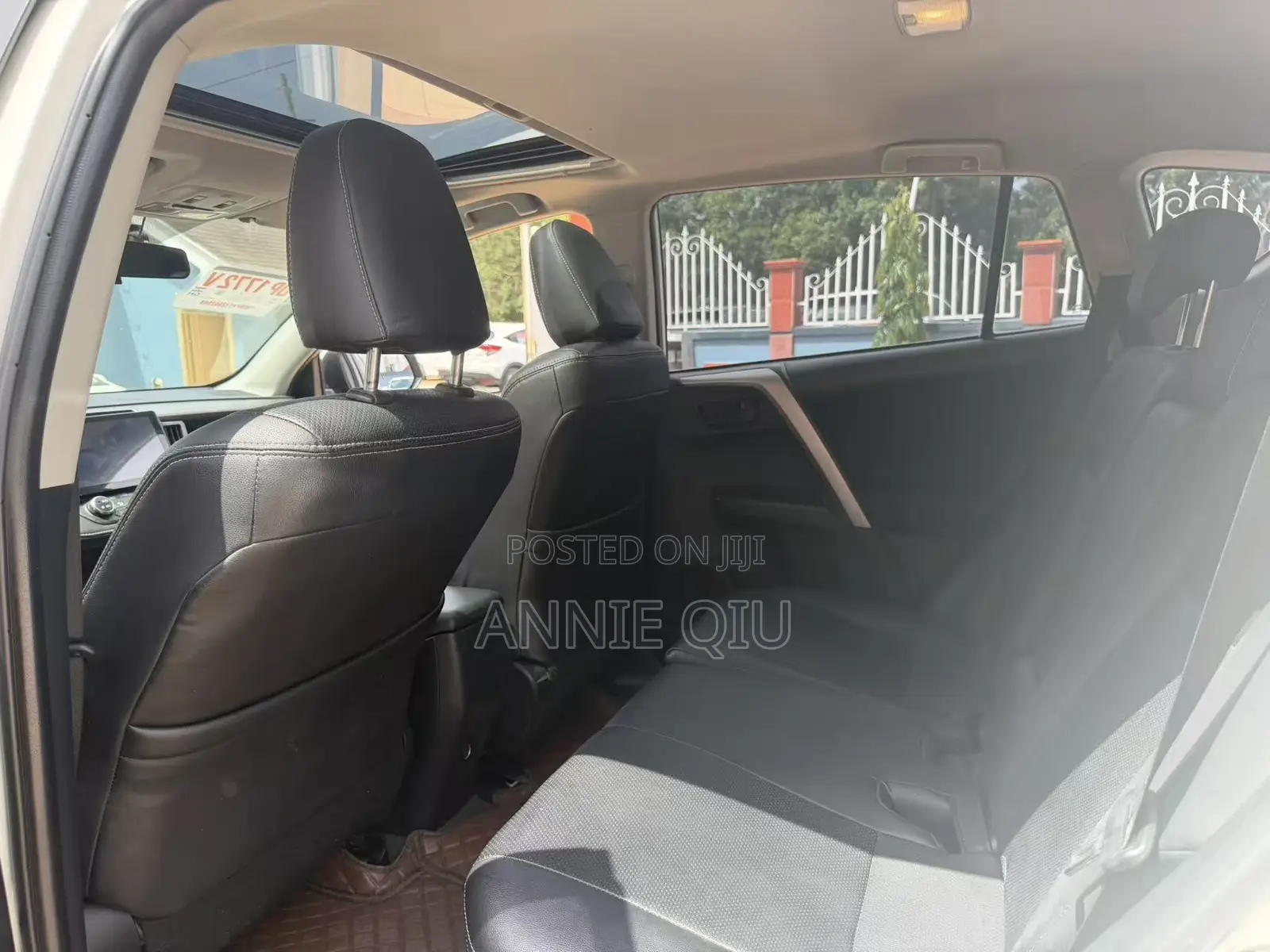 Toyota RAV4 2017 White