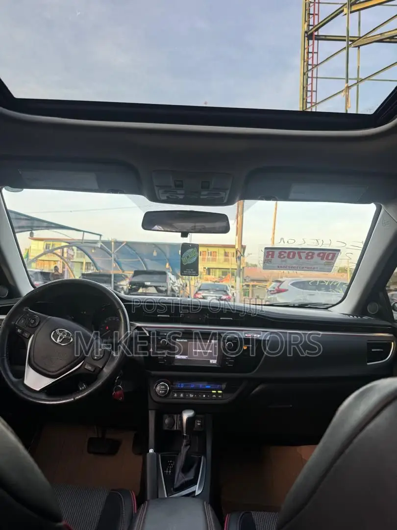 Toyota Corolla S Plus 4dr Sedan (1.8L 4cyl CVT) 2015 Gray
