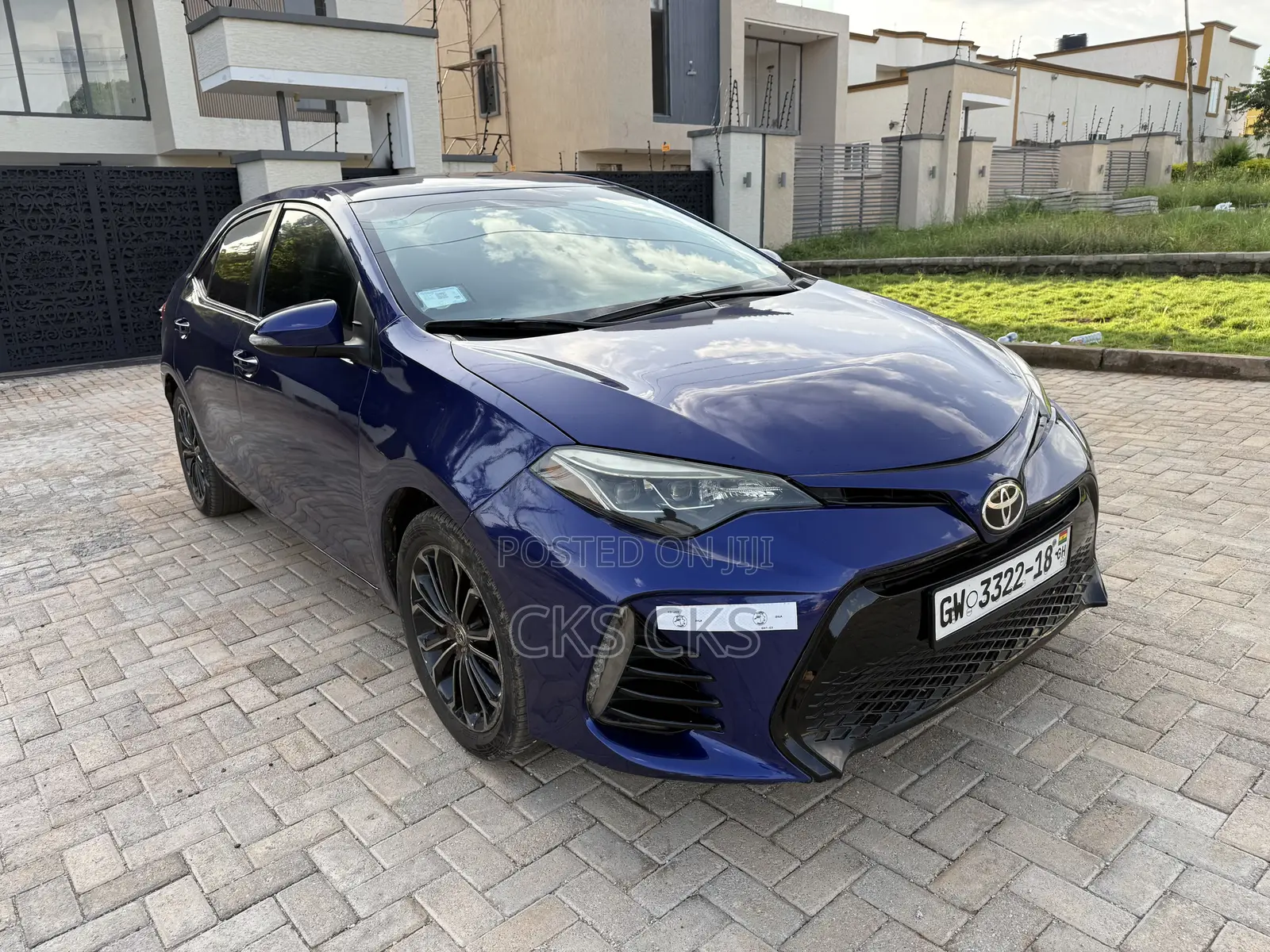 Toyota Corolla 2016 Blue