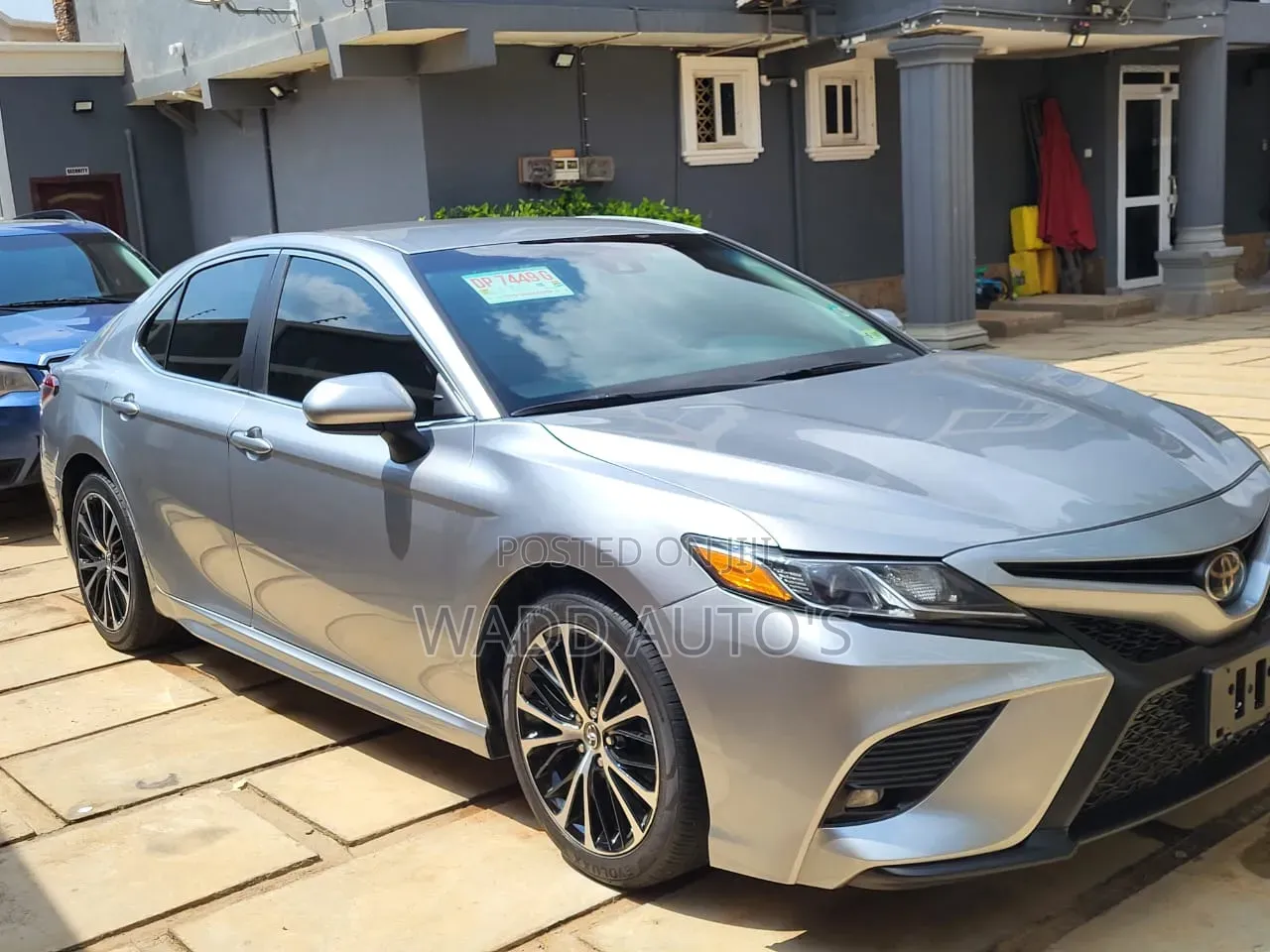 Toyota Camry 2018 Silver