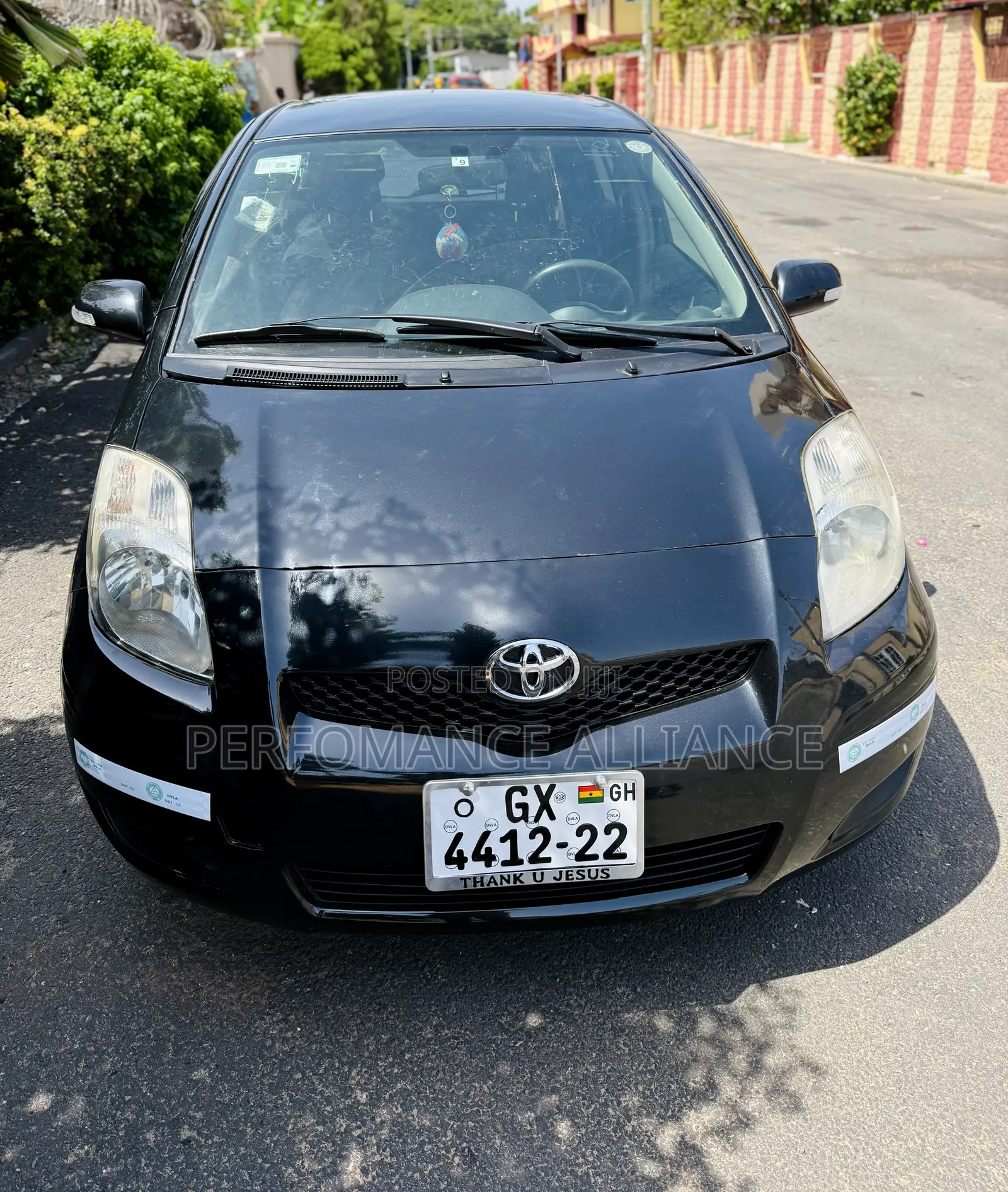 Toyota Vitz 2010 Black