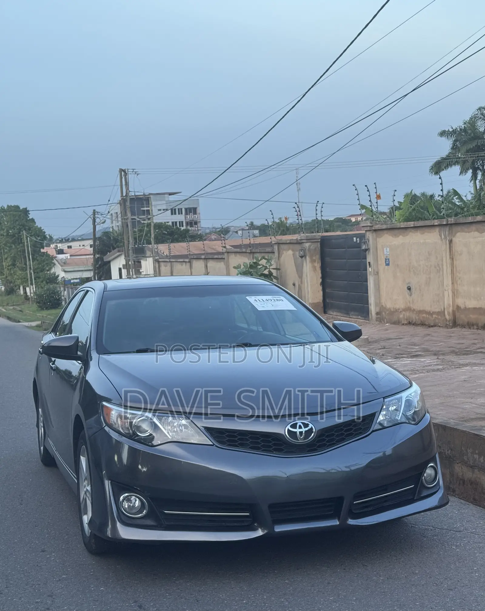 Toyota Camry SE 4dr Sedan (2.5L 4cyl 6A) 2014 Gray