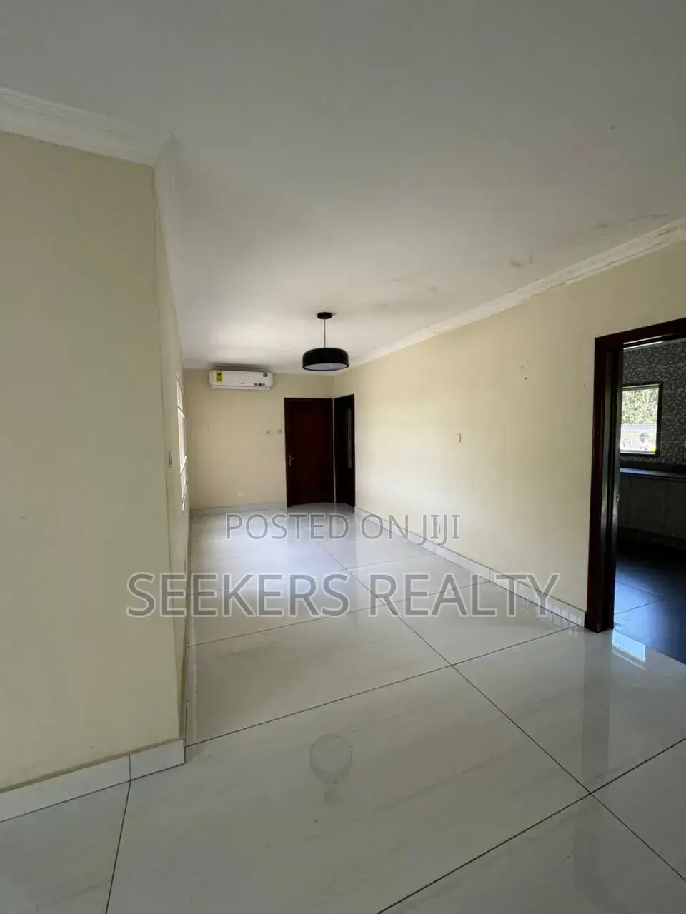 5bdrm Mansion in Seekers Realty, US Embassy Area for rent