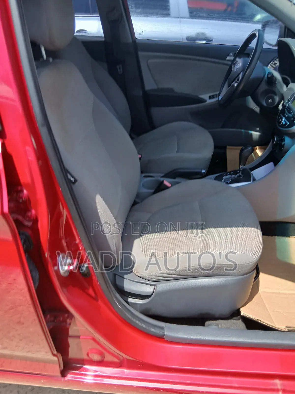Hyundai Elantra 2016 Red