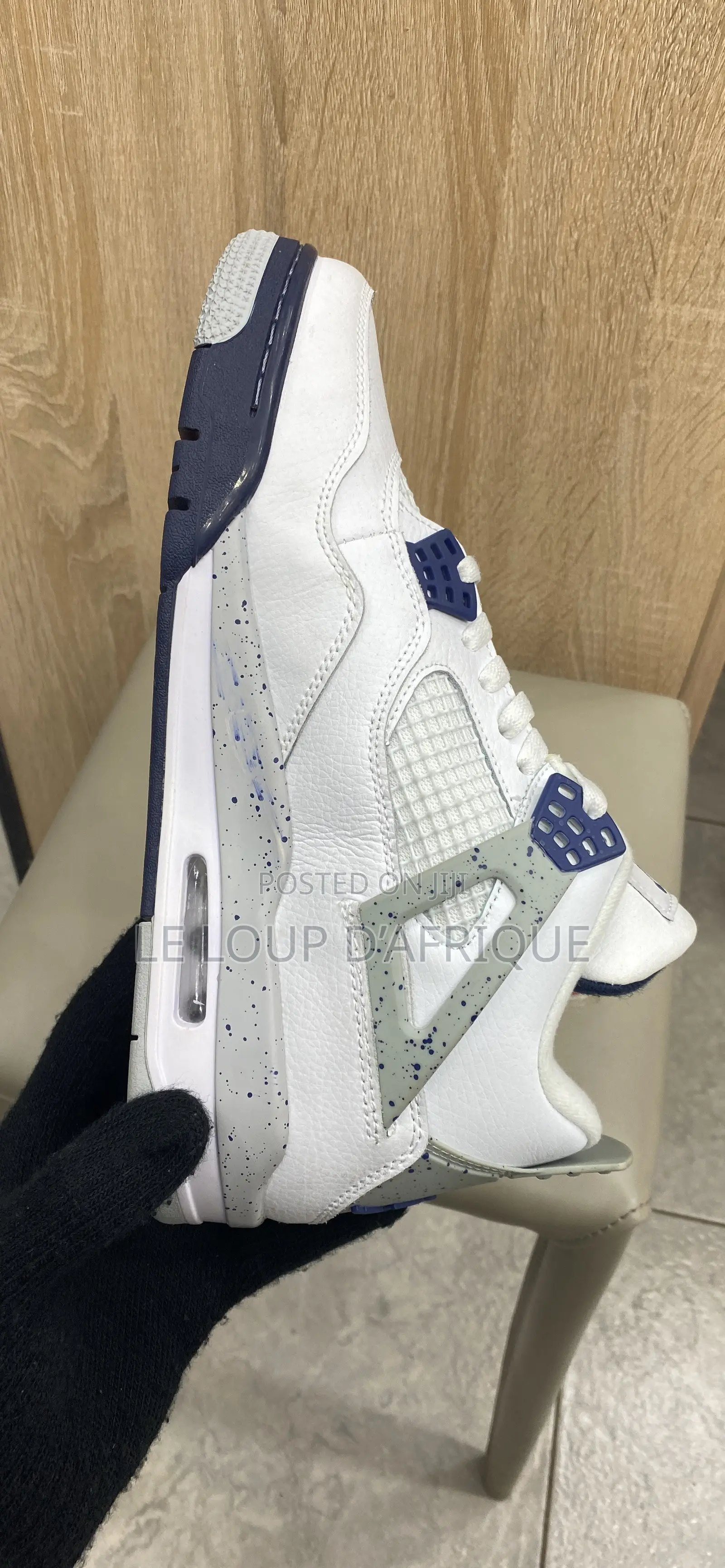 Air Jordan 4 Retro Midnight Navy