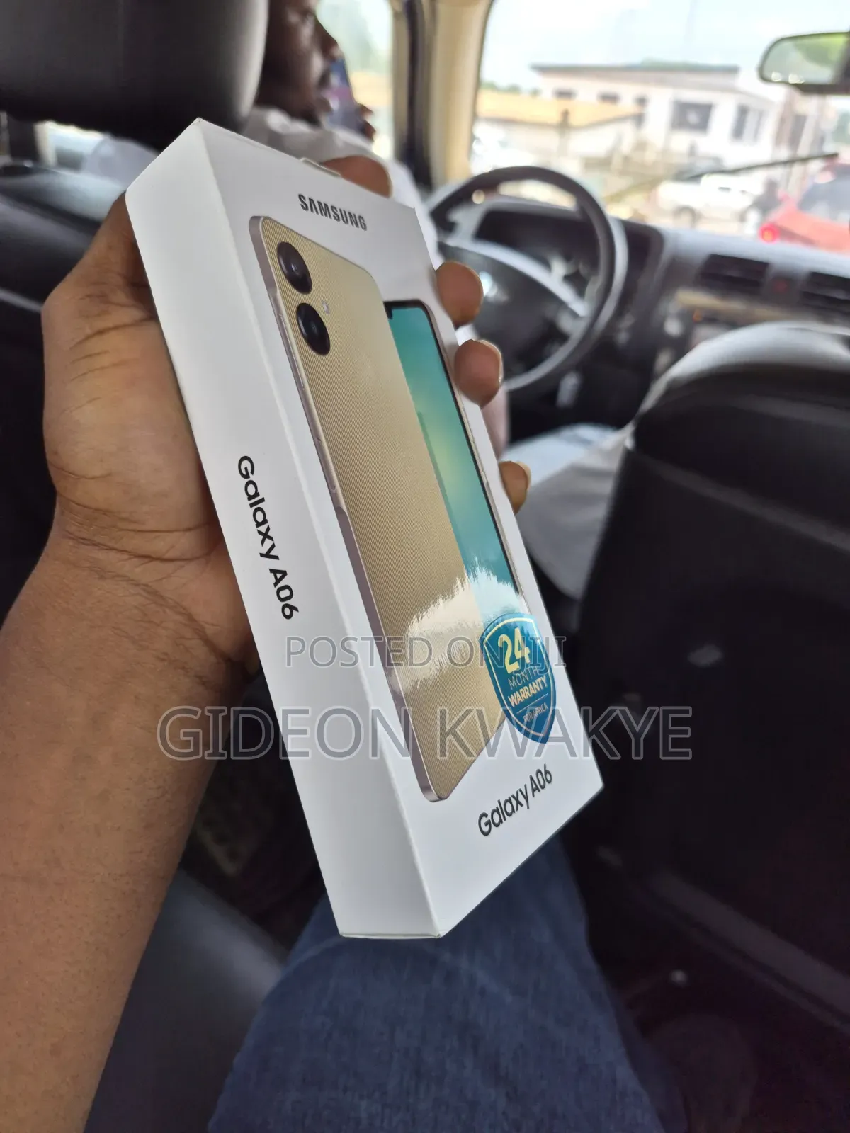 New Samsung Galaxy A06 64 GB Gold